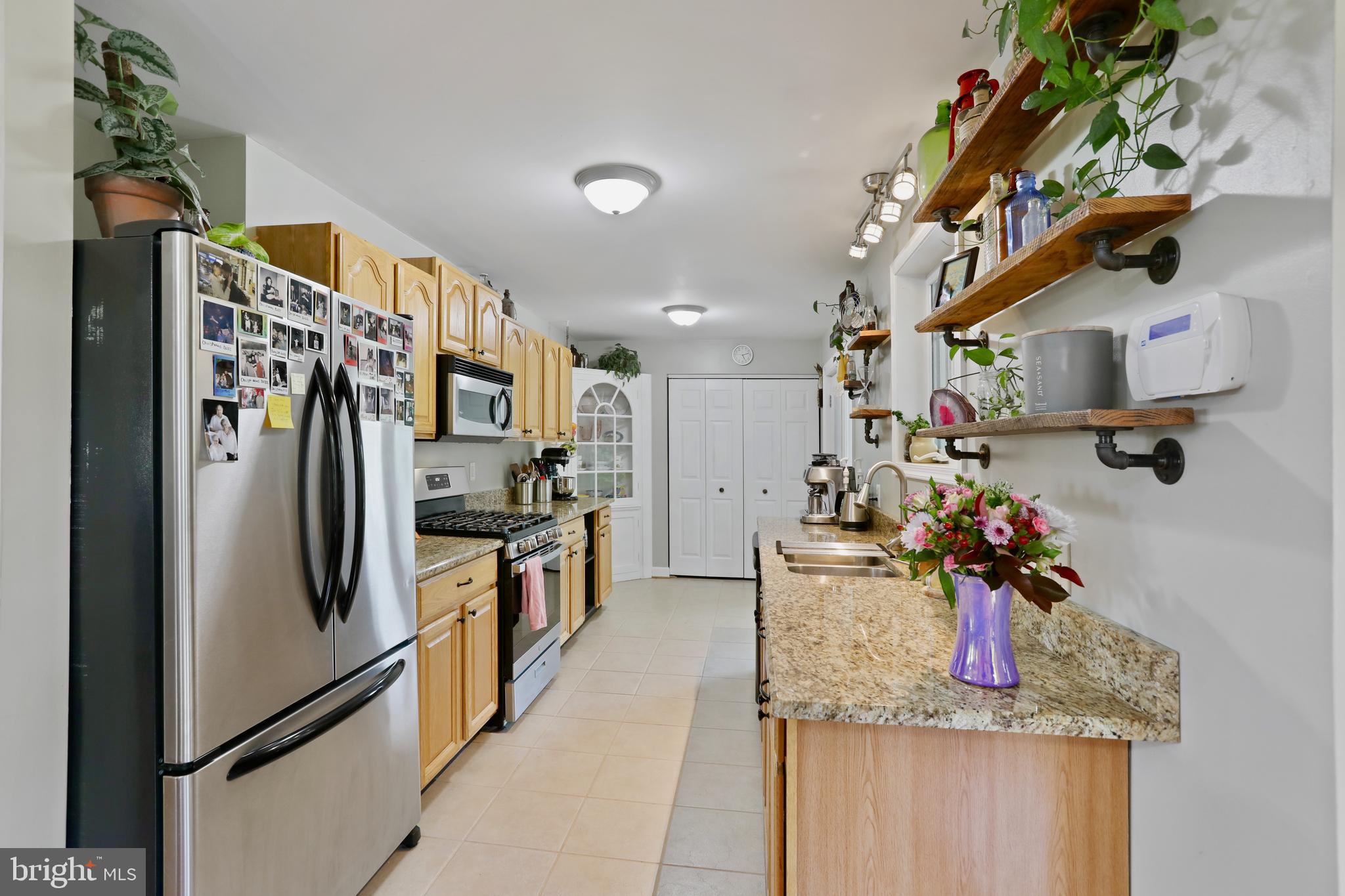 WALNUT SPRINGS - Residential