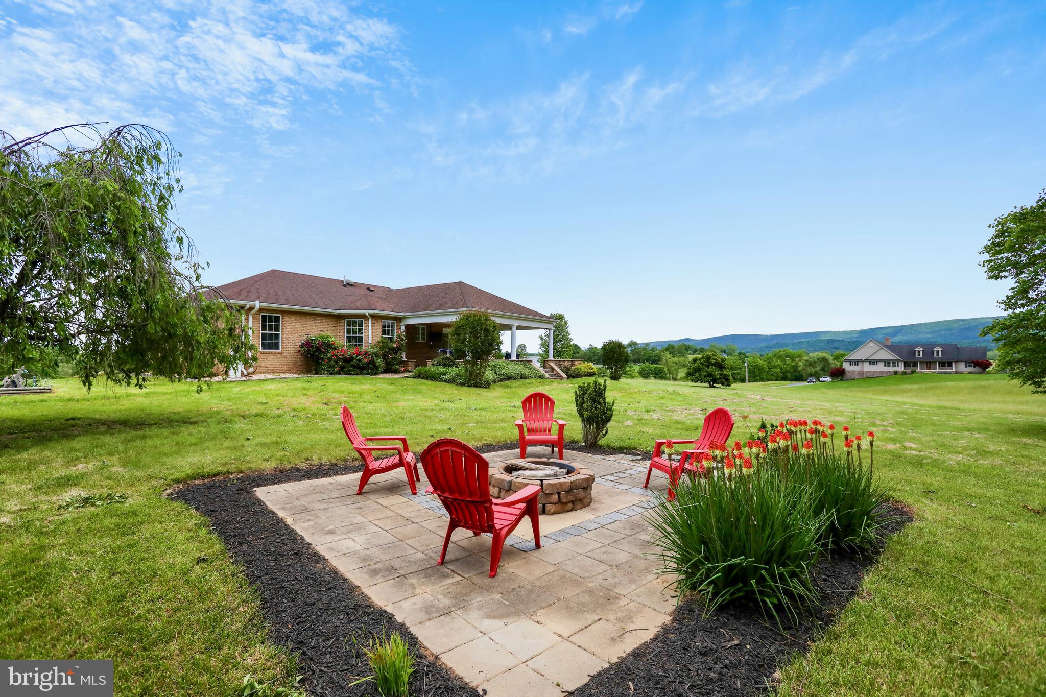 WALNUT SPRINGS - Residential