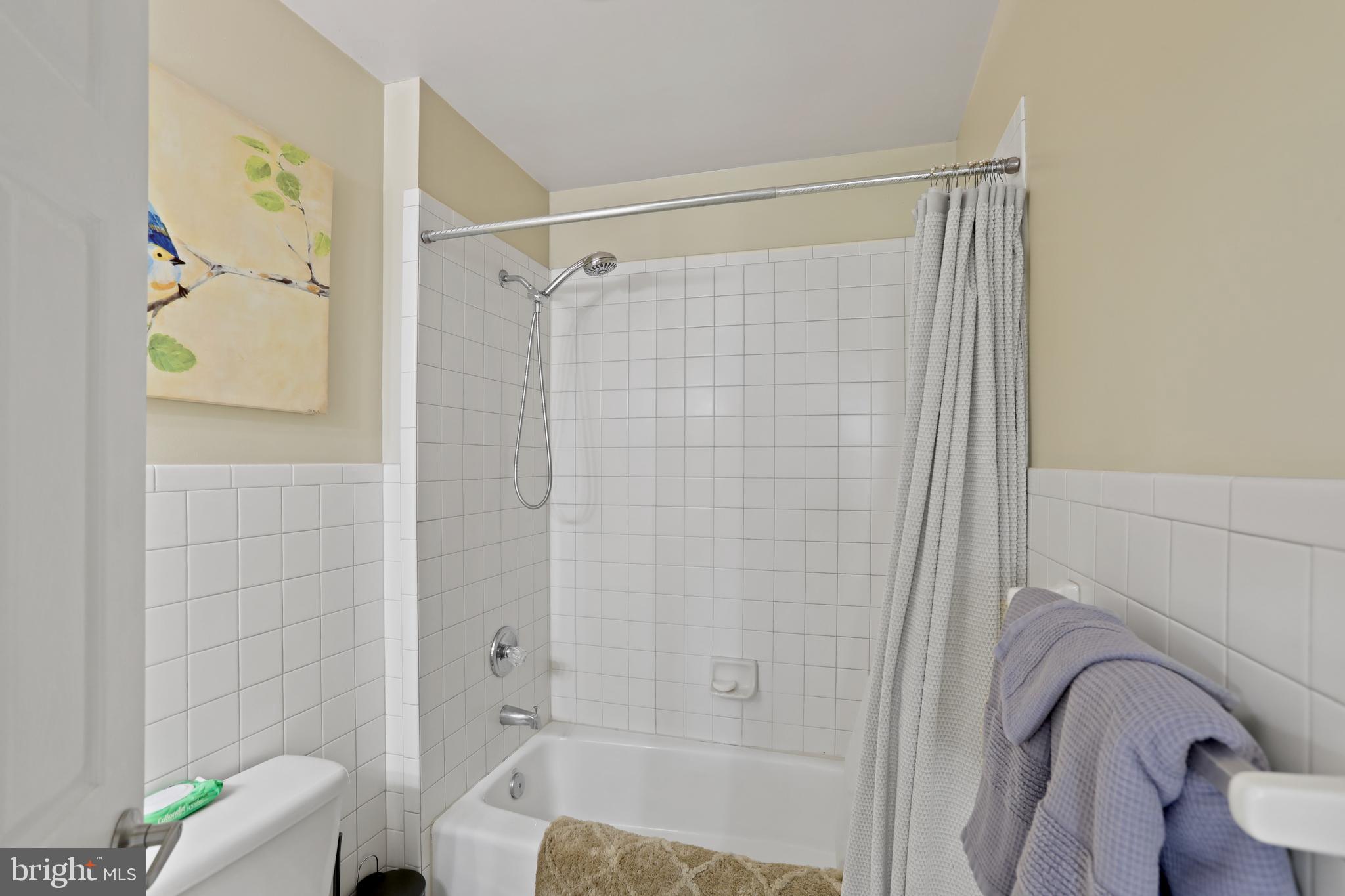 WALNUT SPRINGS - Residential