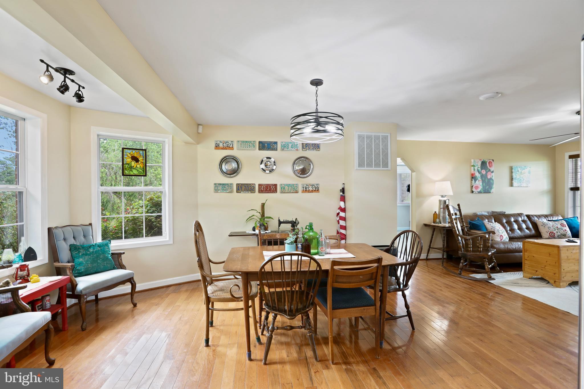 WALNUT SPRINGS - Residential