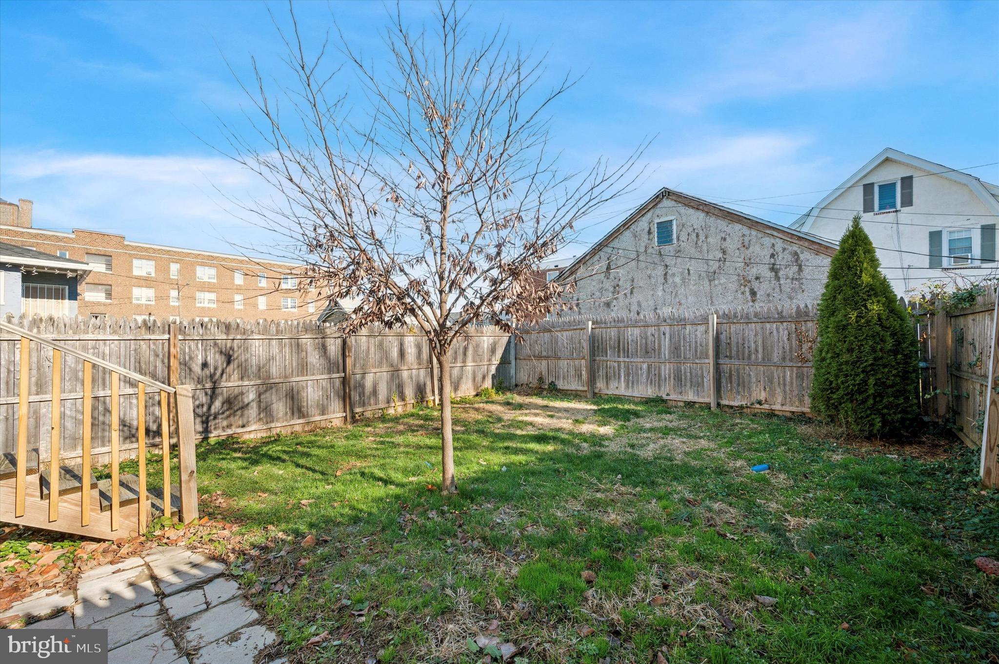 LANSDOWNE - Residential