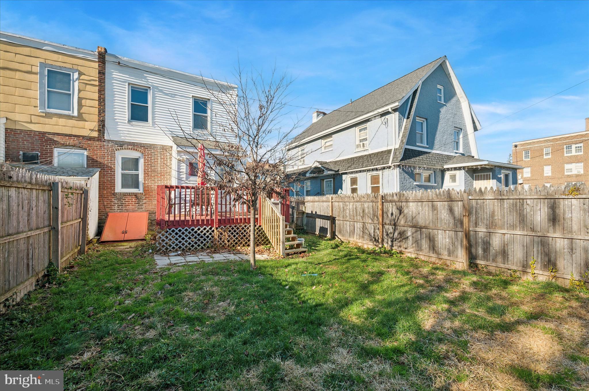 LANSDOWNE - Residential