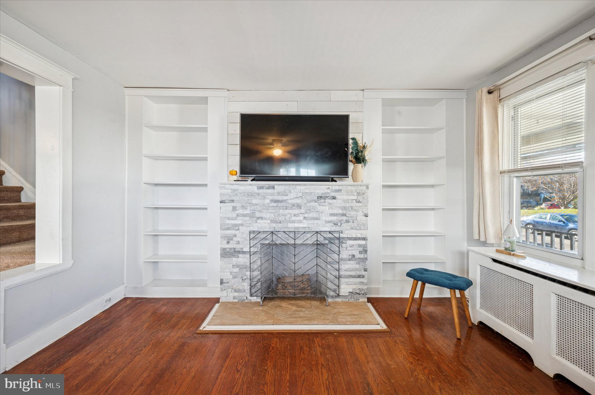 LANSDOWNE - Residential