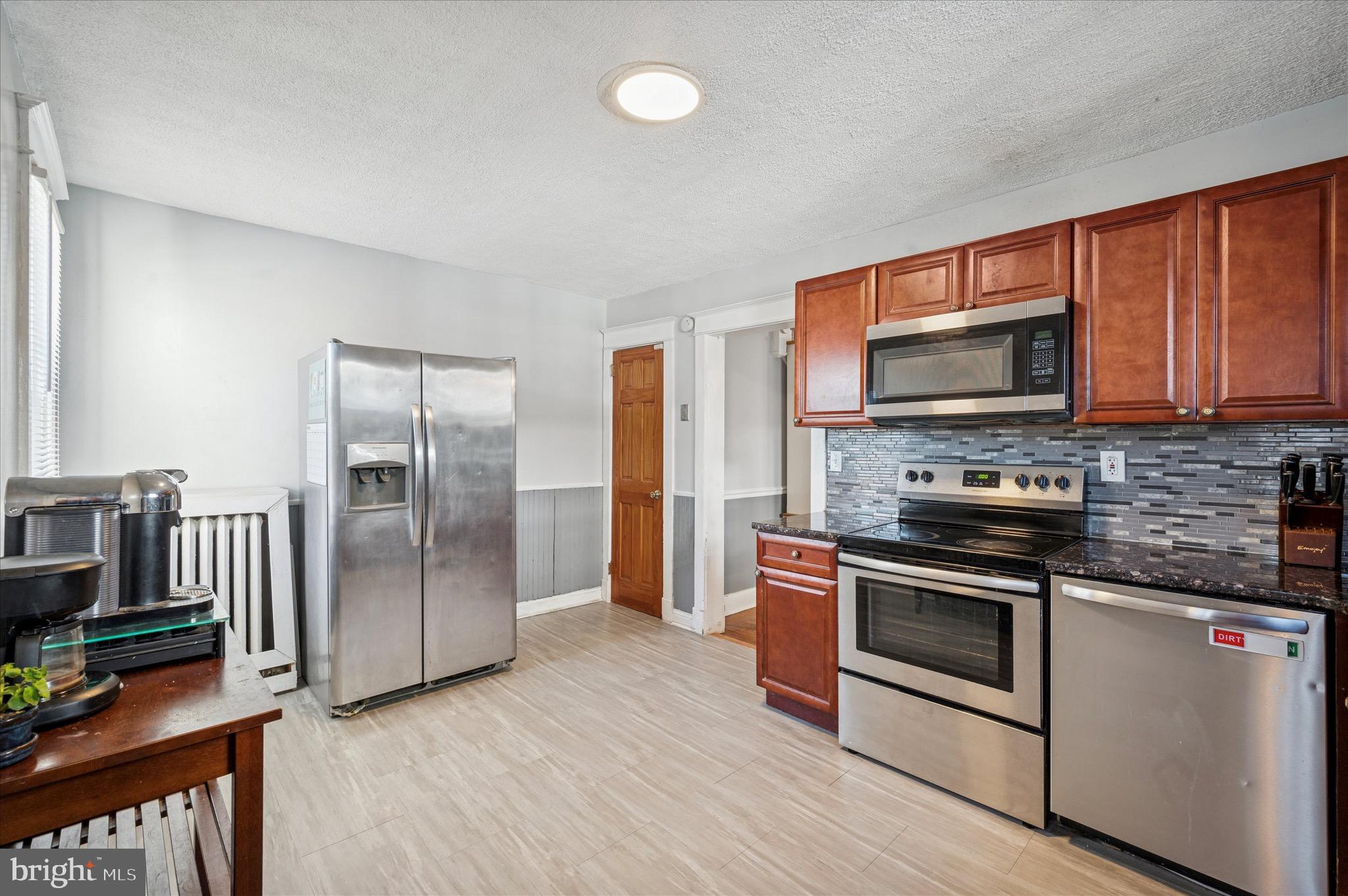 LANSDOWNE - Residential