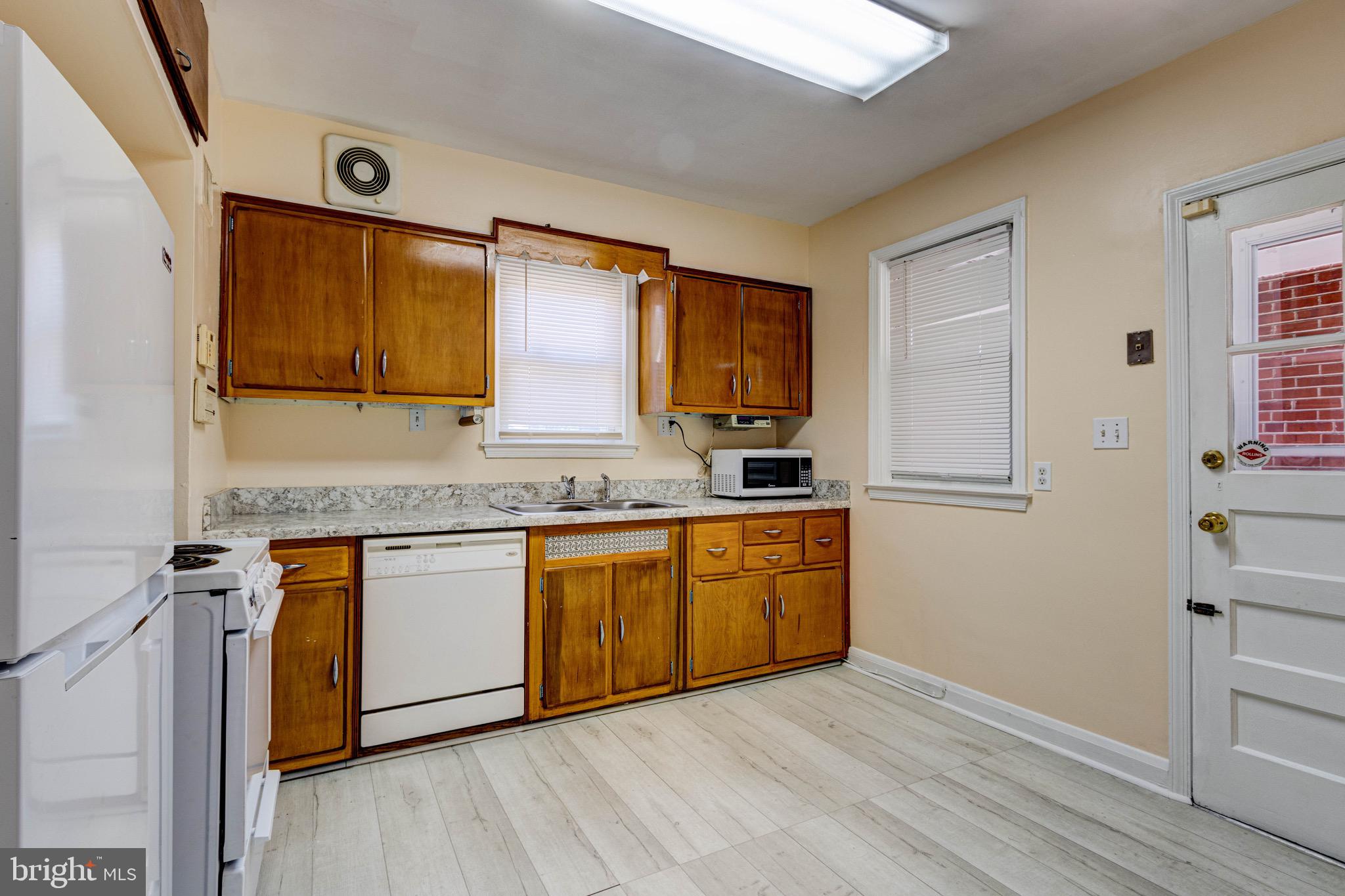 GLENDALE - Residential