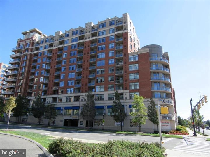 3600 GLEBE ROAD S 425