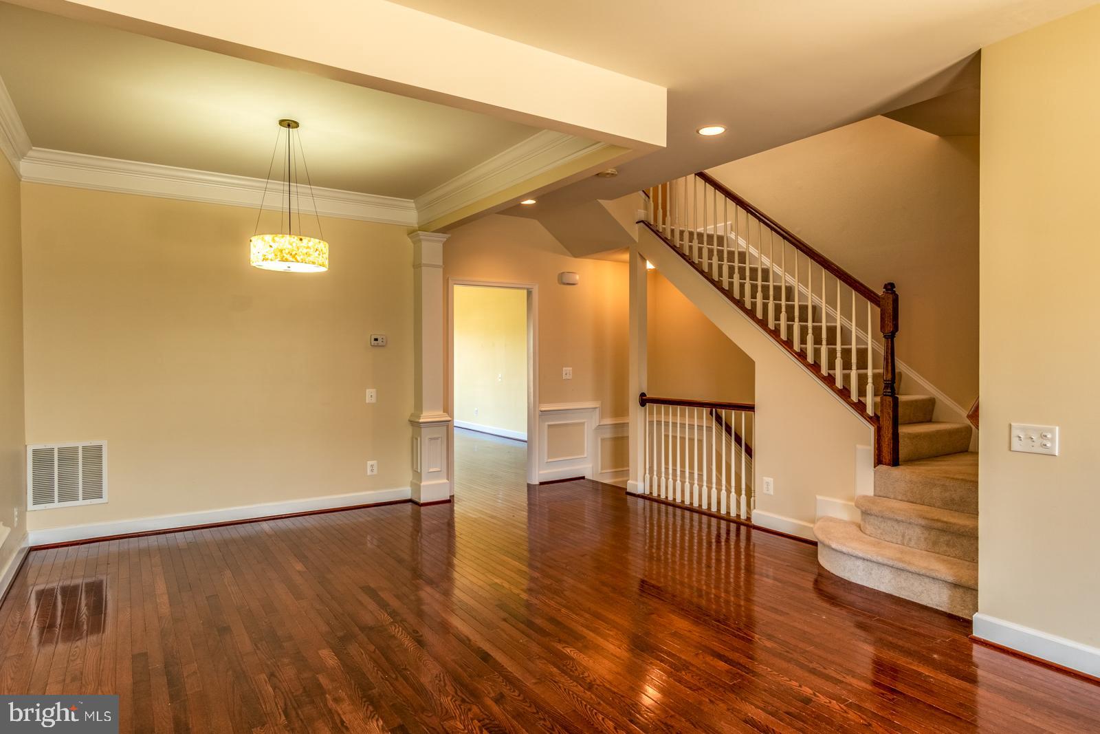 OAKLAWN - Residential Lease