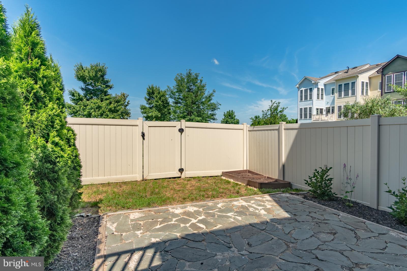 OAKLAWN - Residential Lease