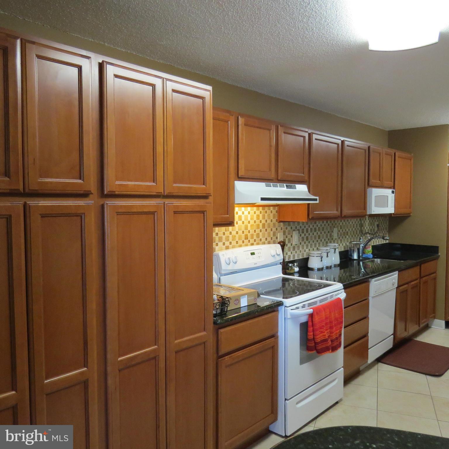 WATERGATE AT LANDMARK - Residential Lease