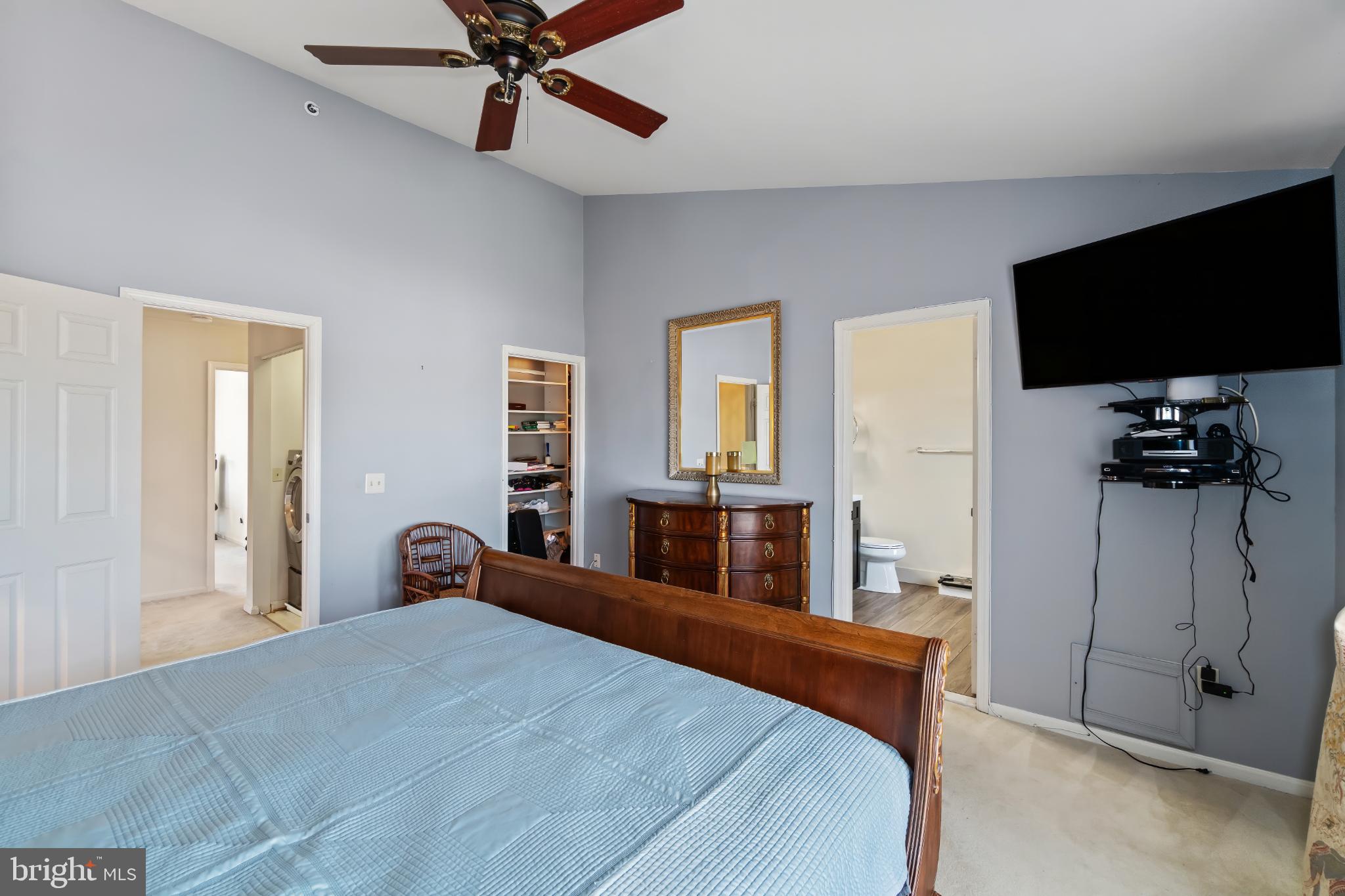 LYONS GATE - Residential