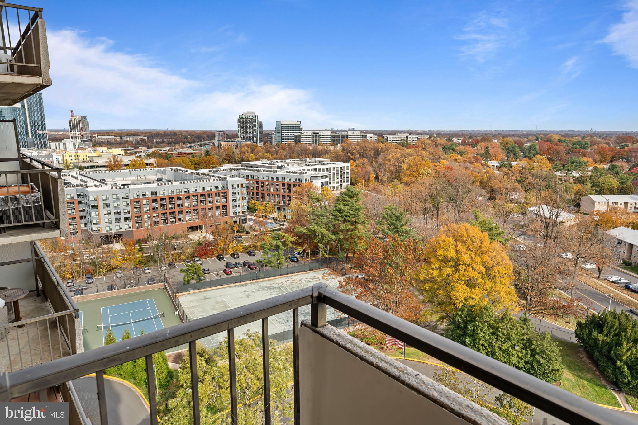 REGENCY AT MCLEAN - Residential