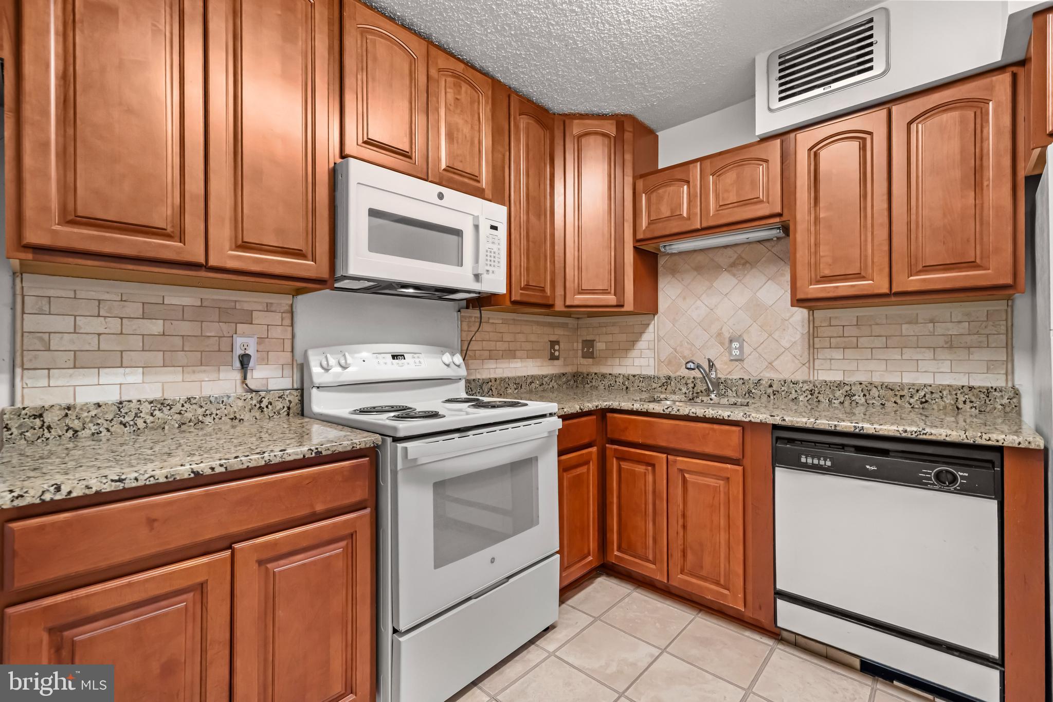 REGENCY AT MCLEAN - Residential