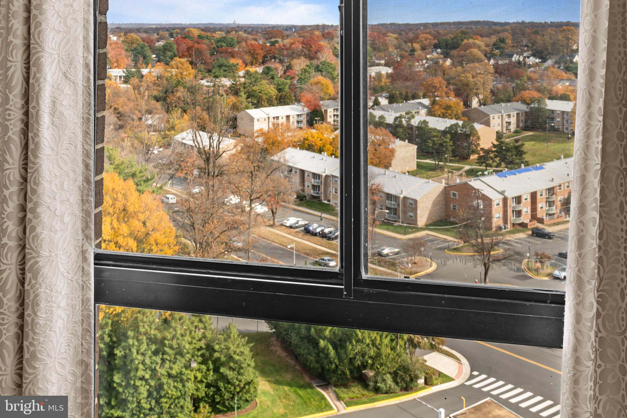 REGENCY AT MCLEAN - Residential