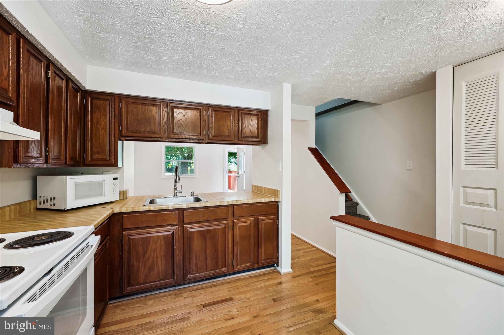 1279 ELM GROVE CIRCLE