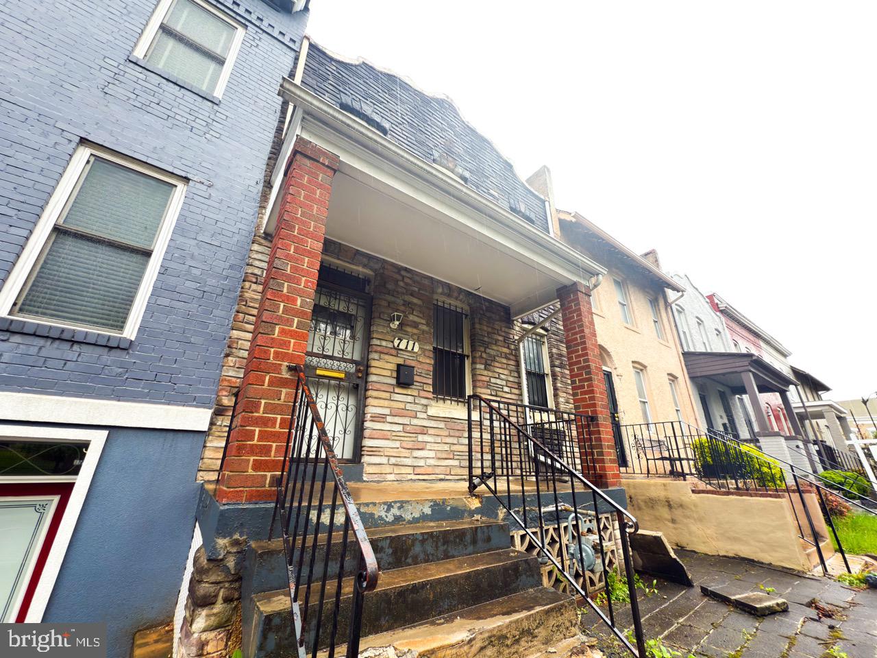 711 FLORIDA AVENUE NE