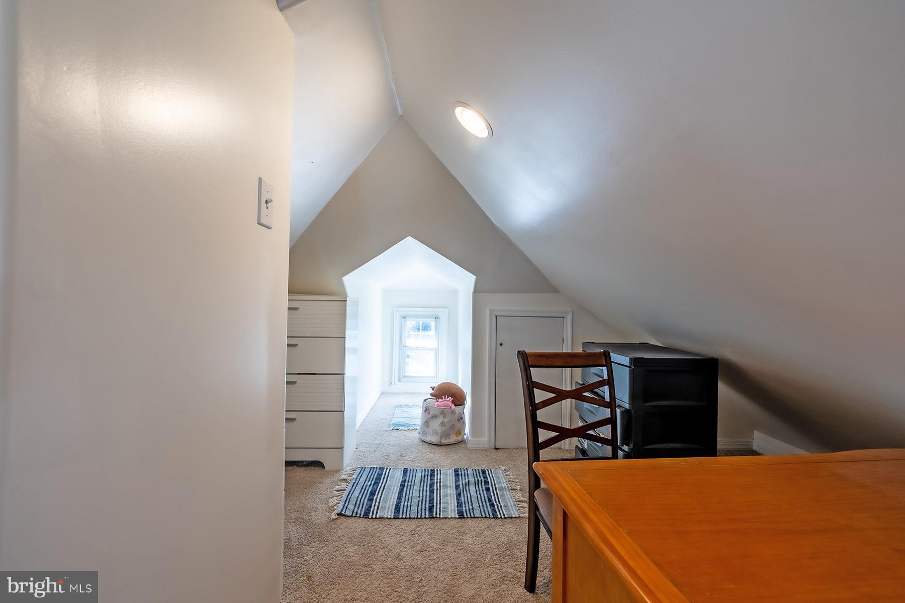 FAIROAKS - Residential