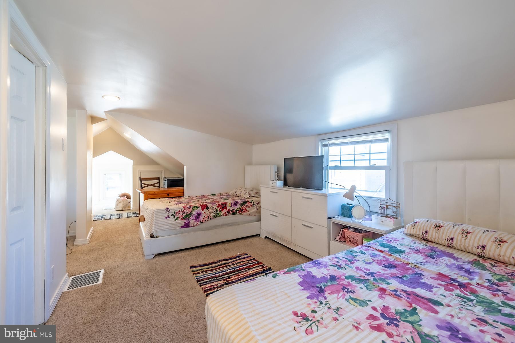 FAIROAKS - Residential