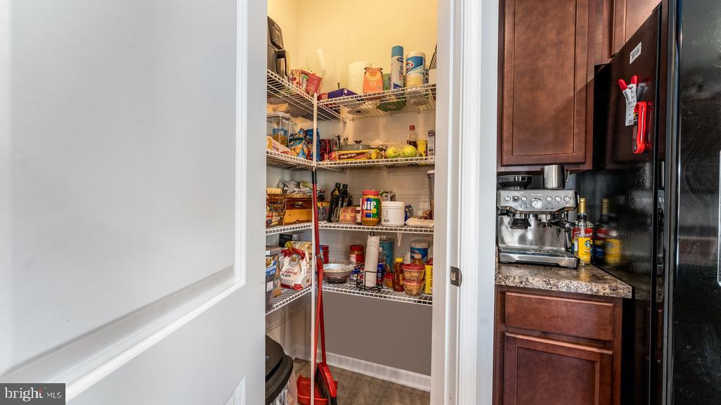 LEE'S PARKE - Residential