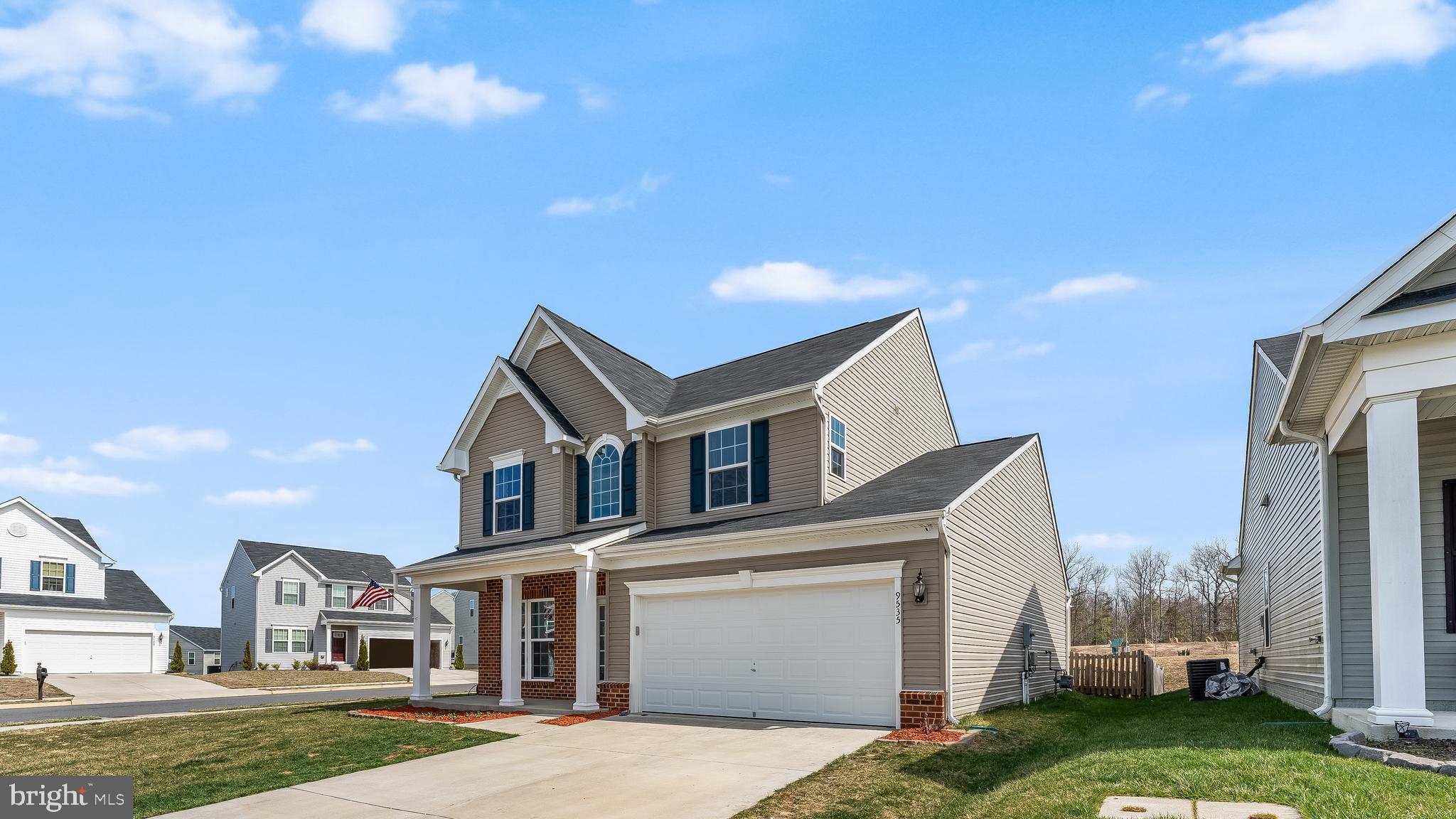 LEE'S PARKE - Residential