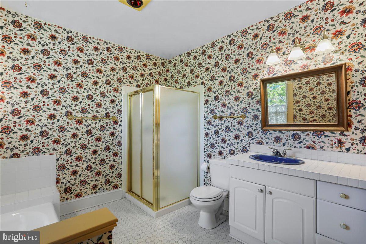 CITY OF CHARLES TOWN - Residential