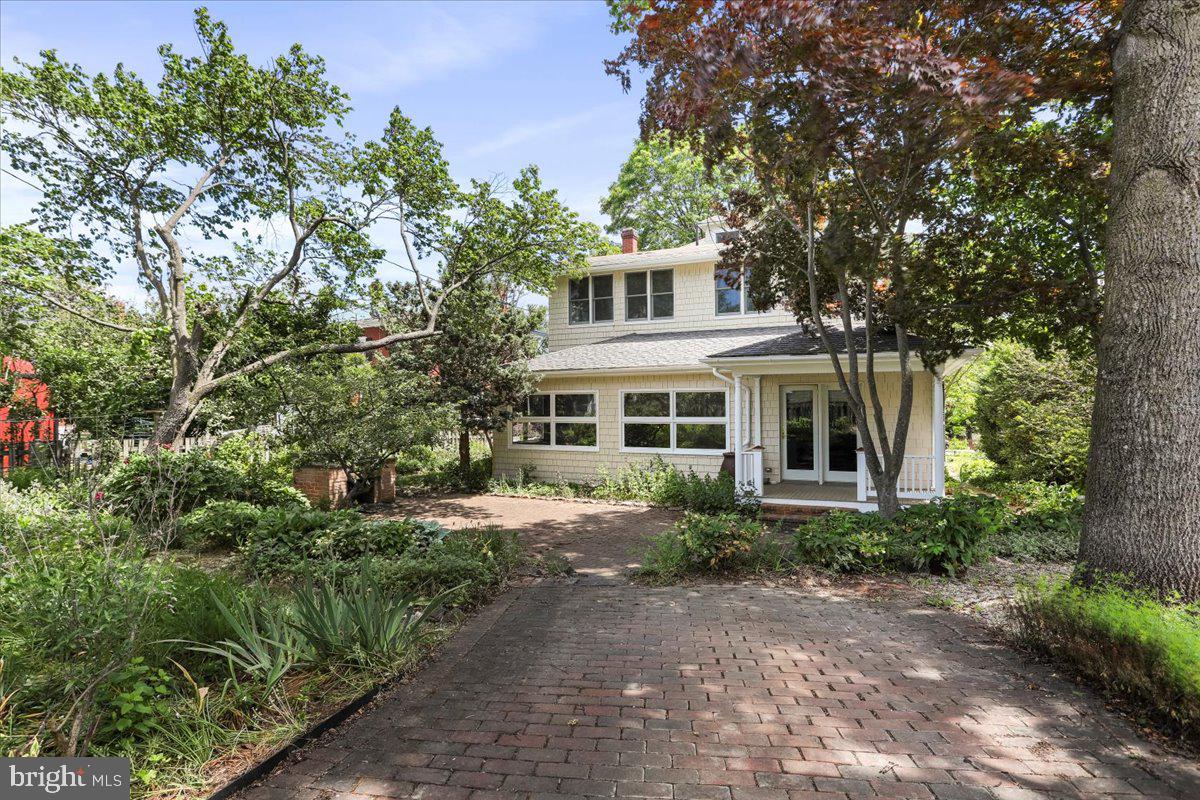 CITY OF CHARLES TOWN - Residential