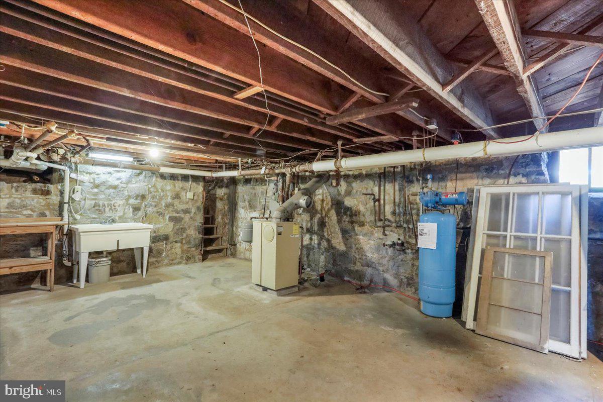 CITY OF CHARLES TOWN - Residential