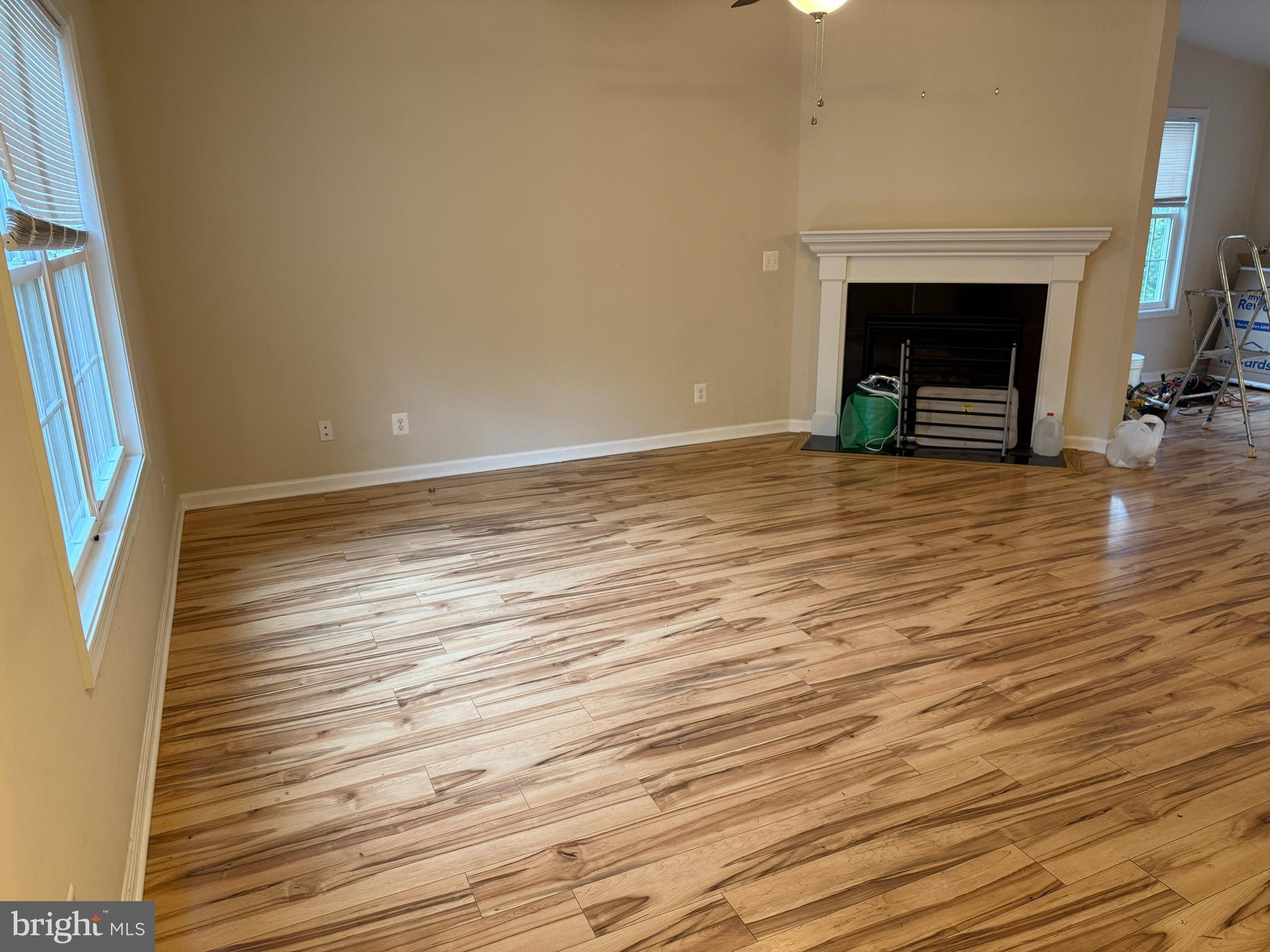 SHEN FARMS RIVERVIEW - Residential Lease