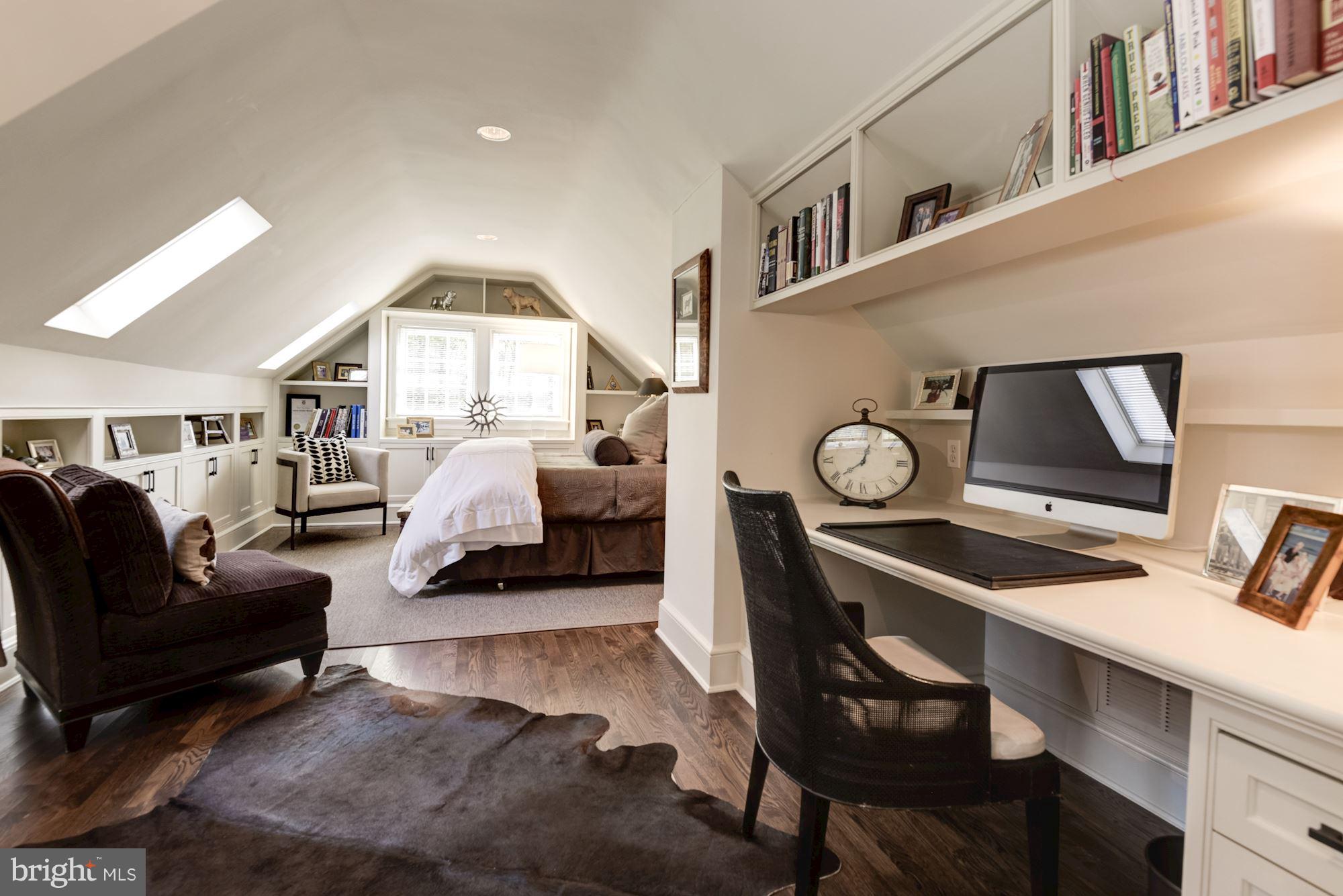 WESLEY HEIGHTS - Residential