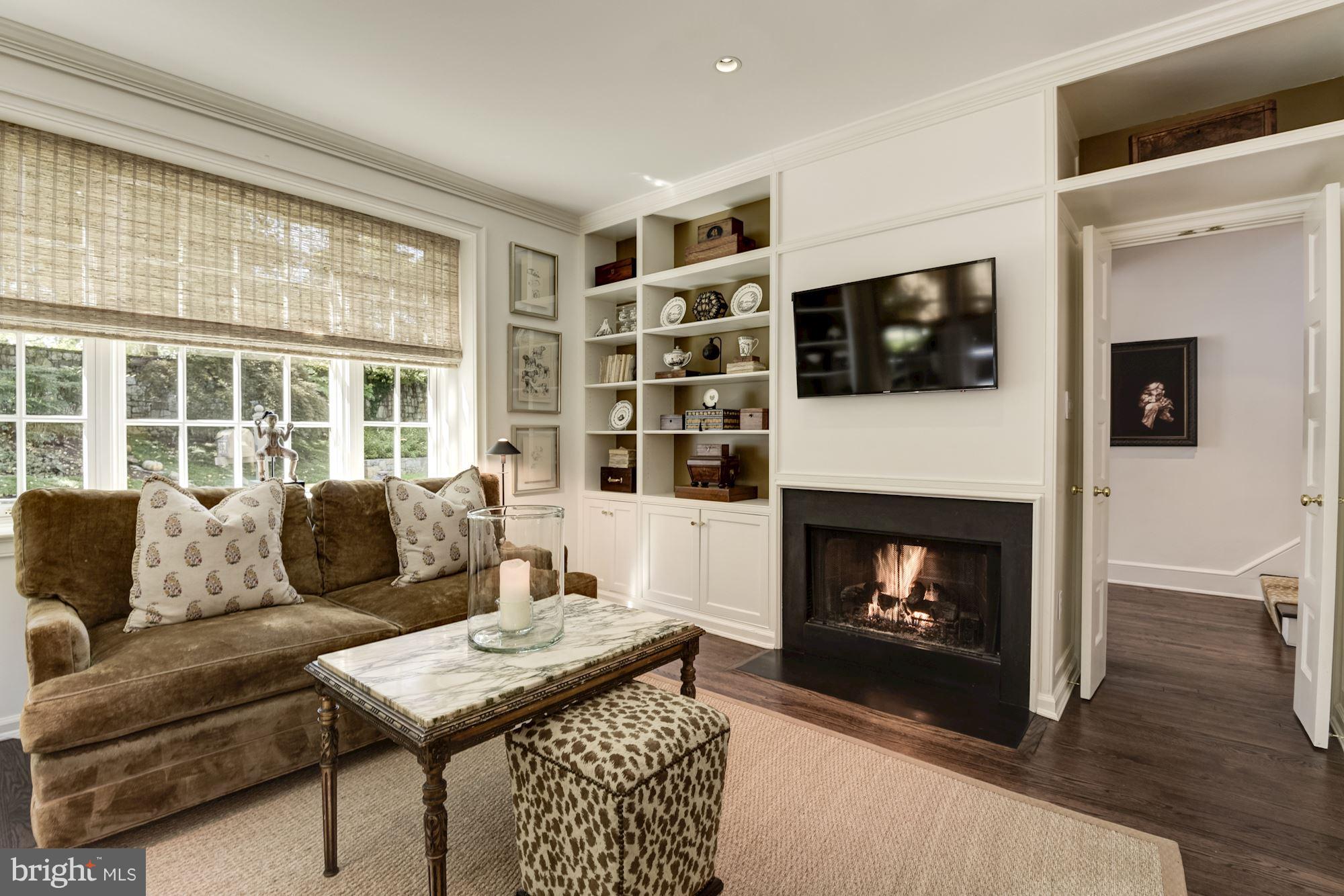 WESLEY HEIGHTS - Residential