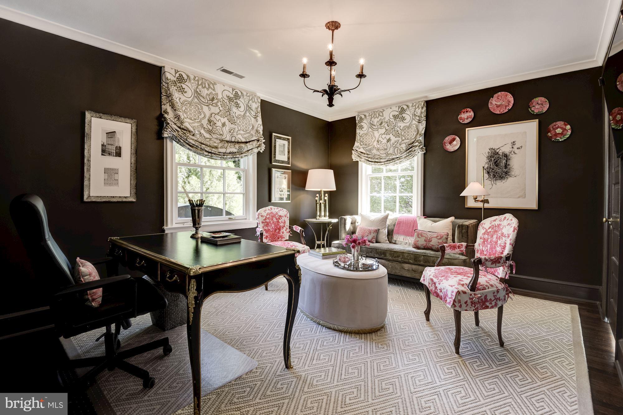 WESLEY HEIGHTS - Residential