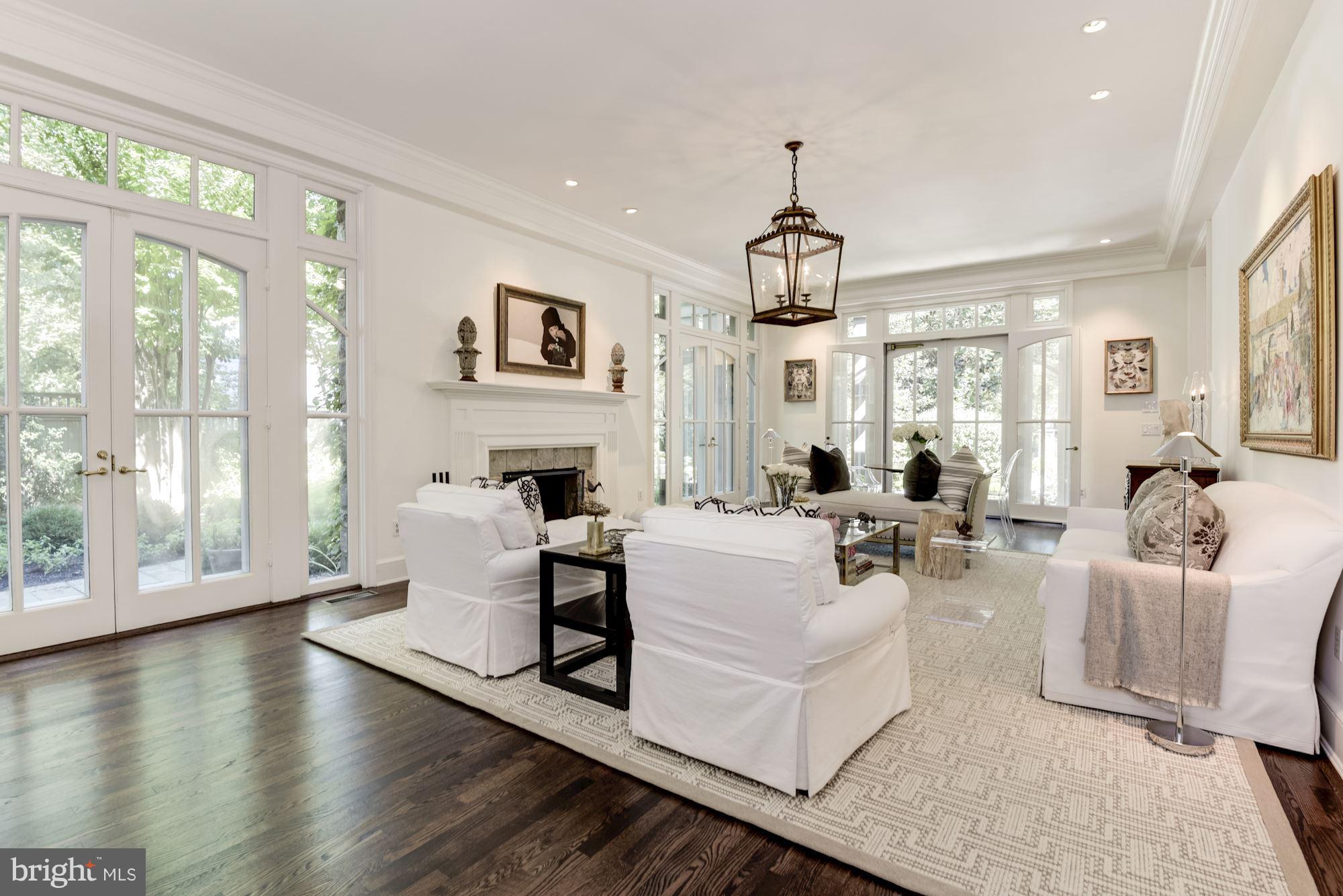 WESLEY HEIGHTS - Residential