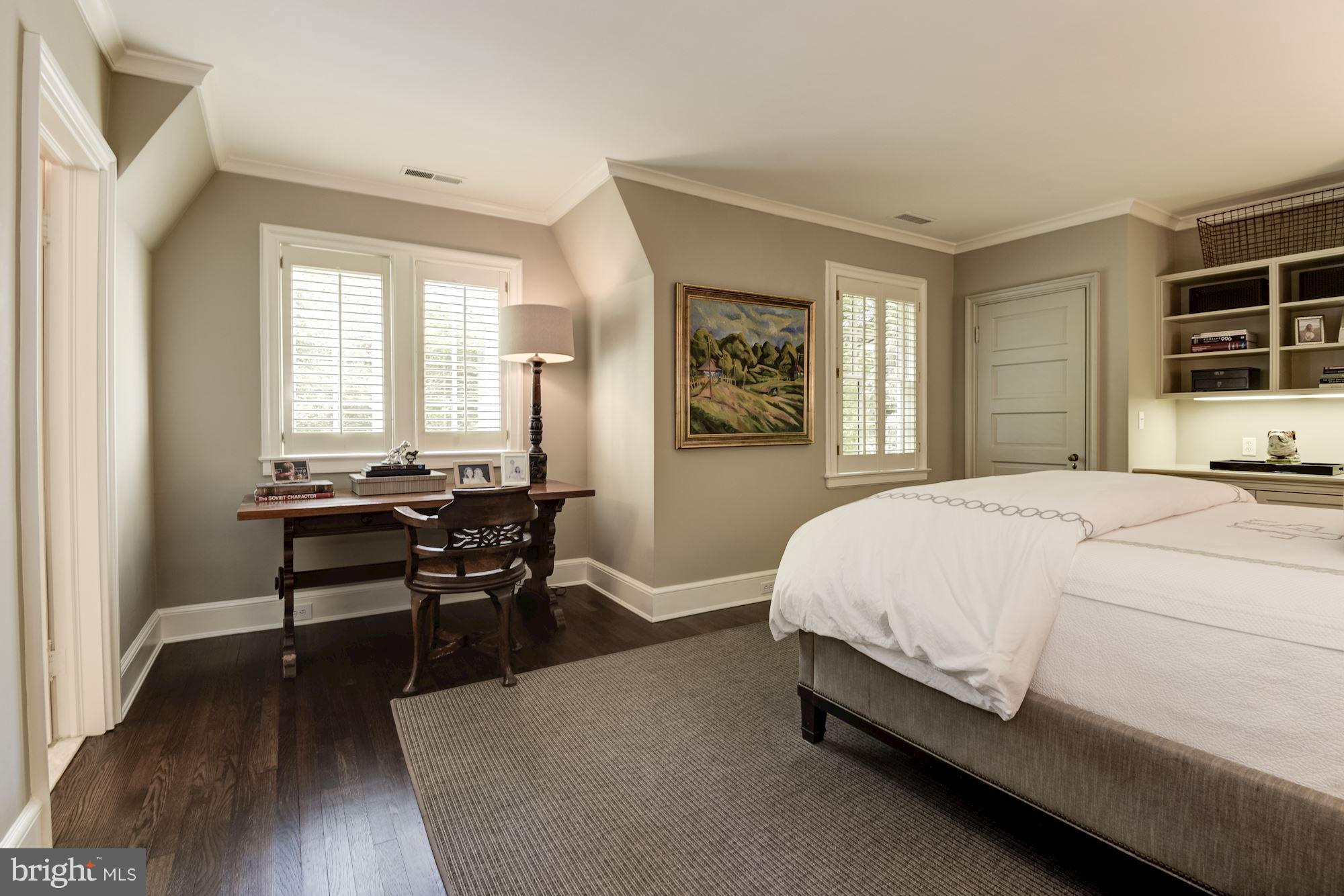 WESLEY HEIGHTS - Residential