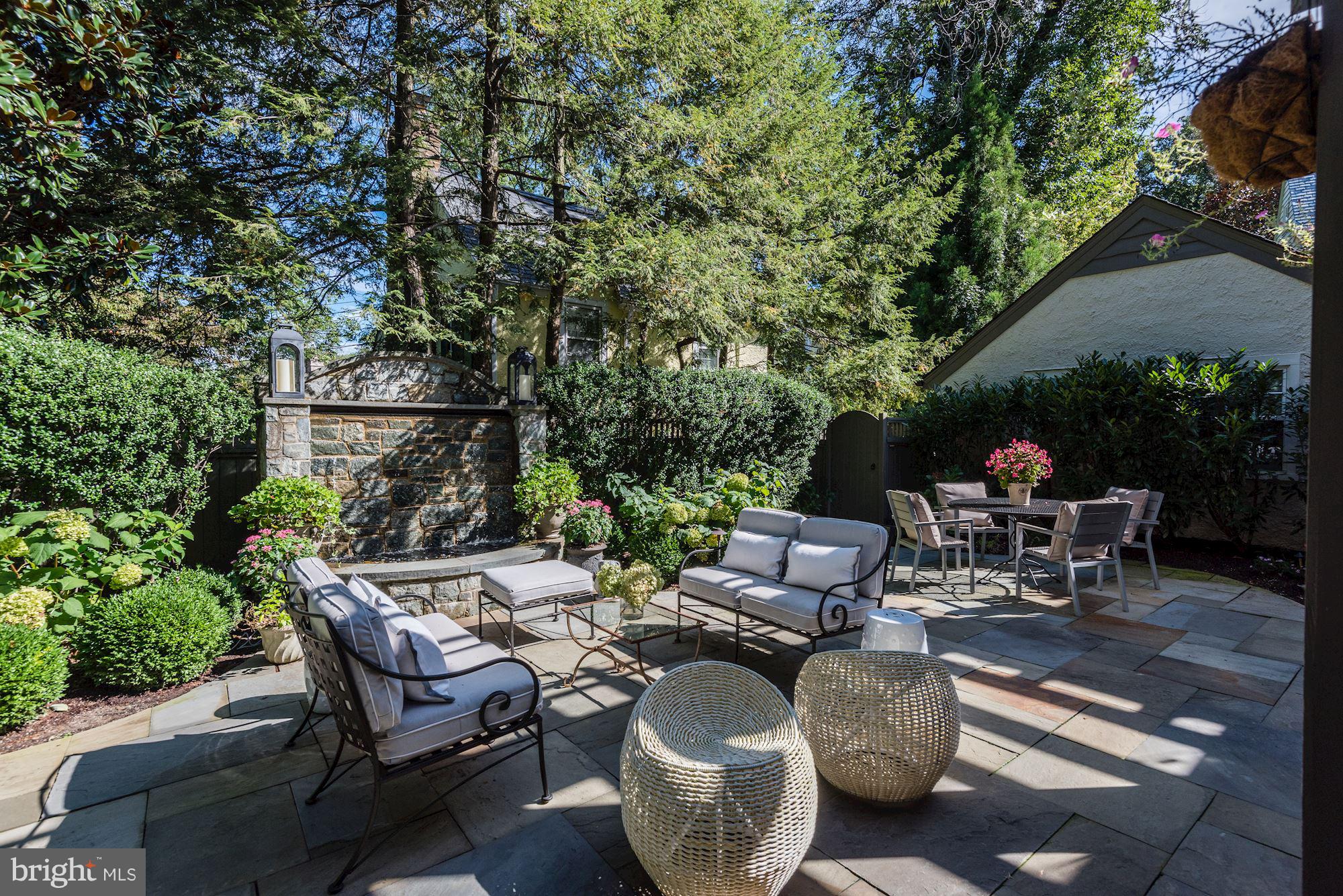 WESLEY HEIGHTS - Residential