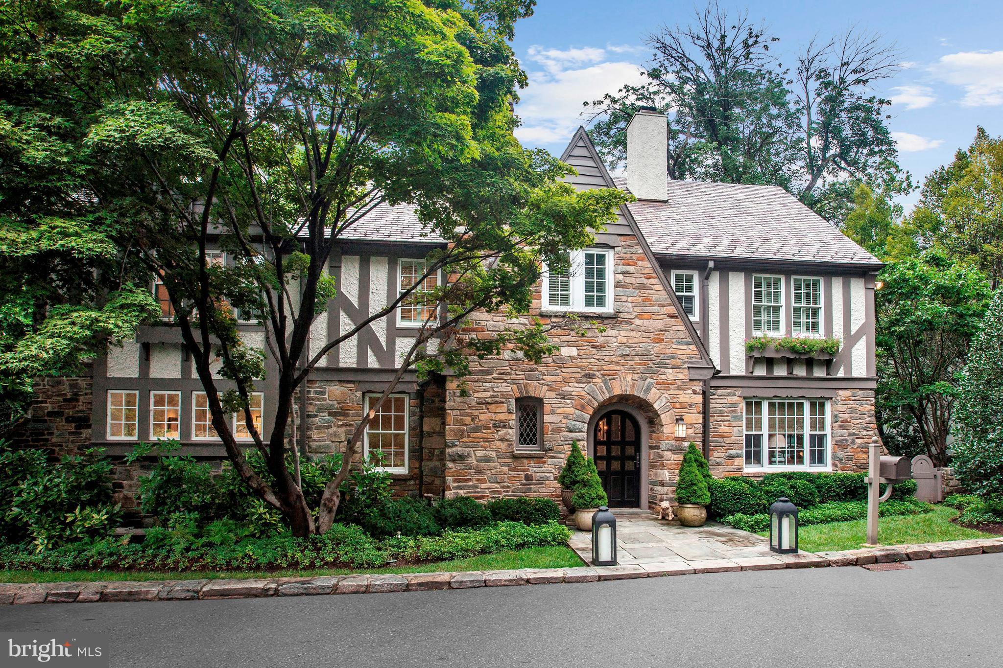 WESLEY HEIGHTS - Residential