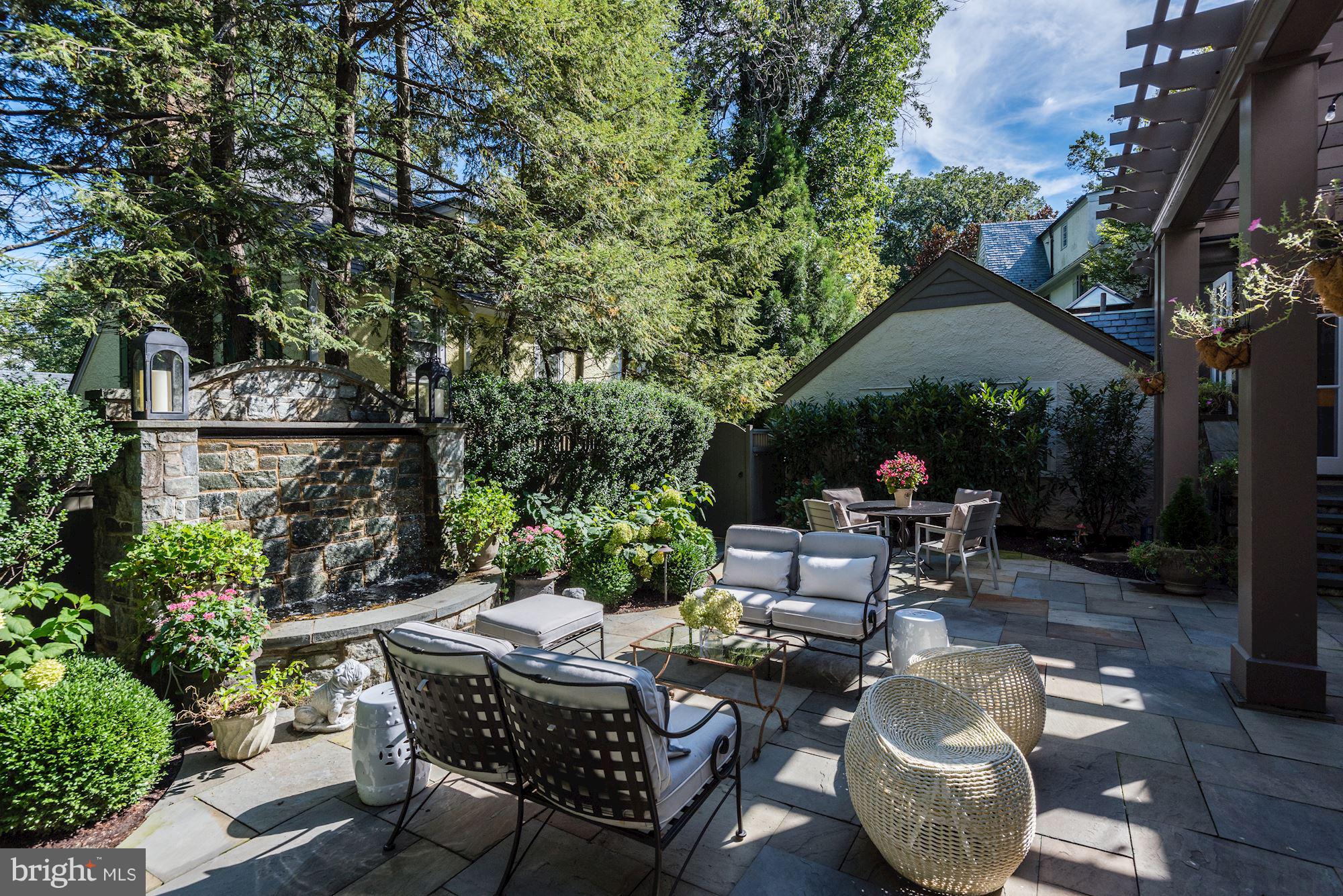 WESLEY HEIGHTS - Residential
