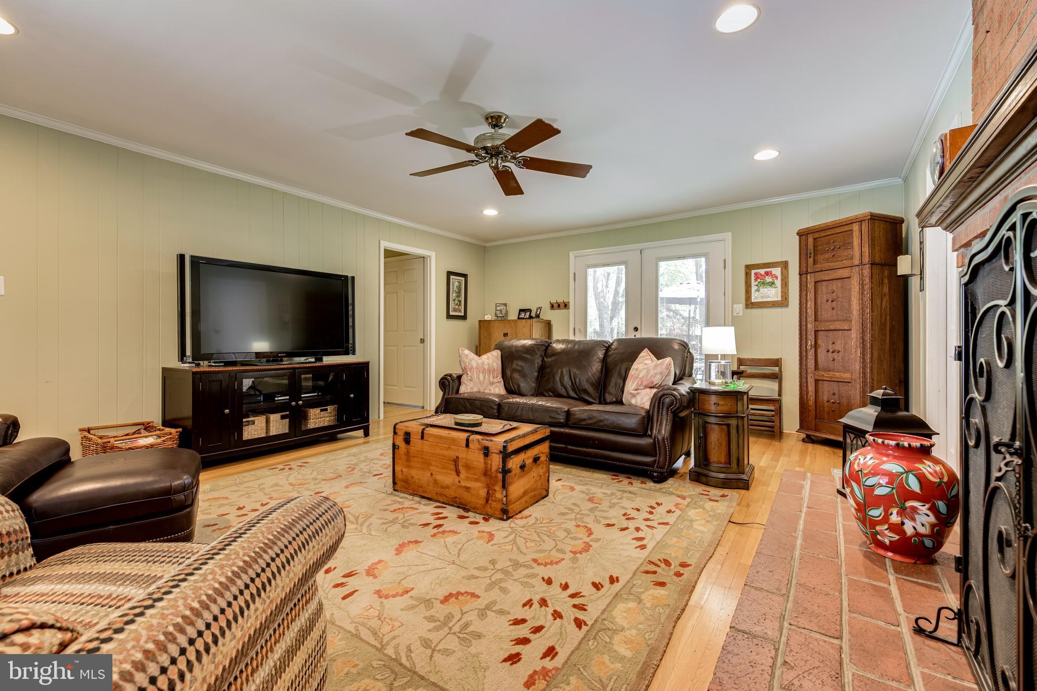 FERRY POINT ESTATES - Residential