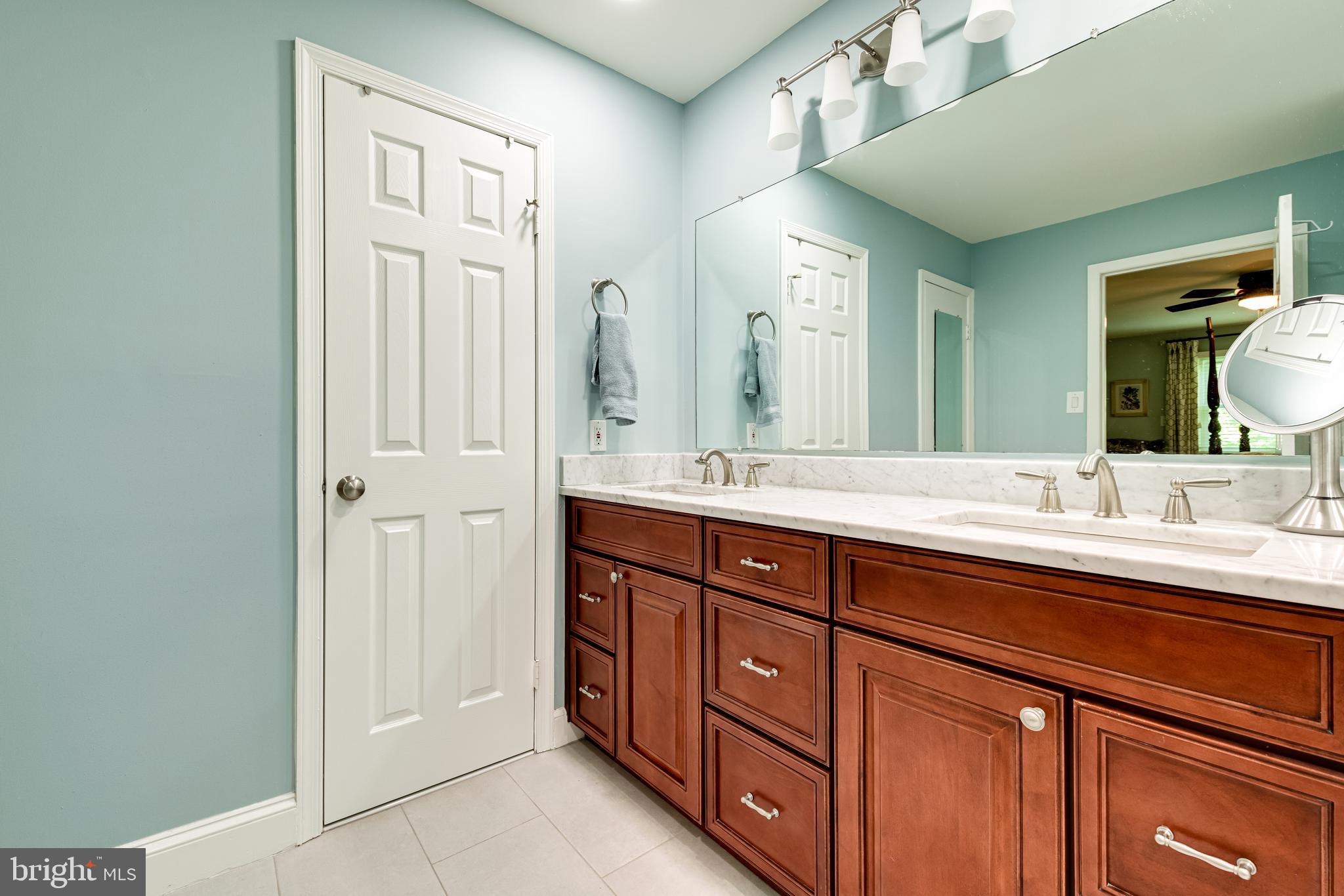 FERRY POINT ESTATES - Residential