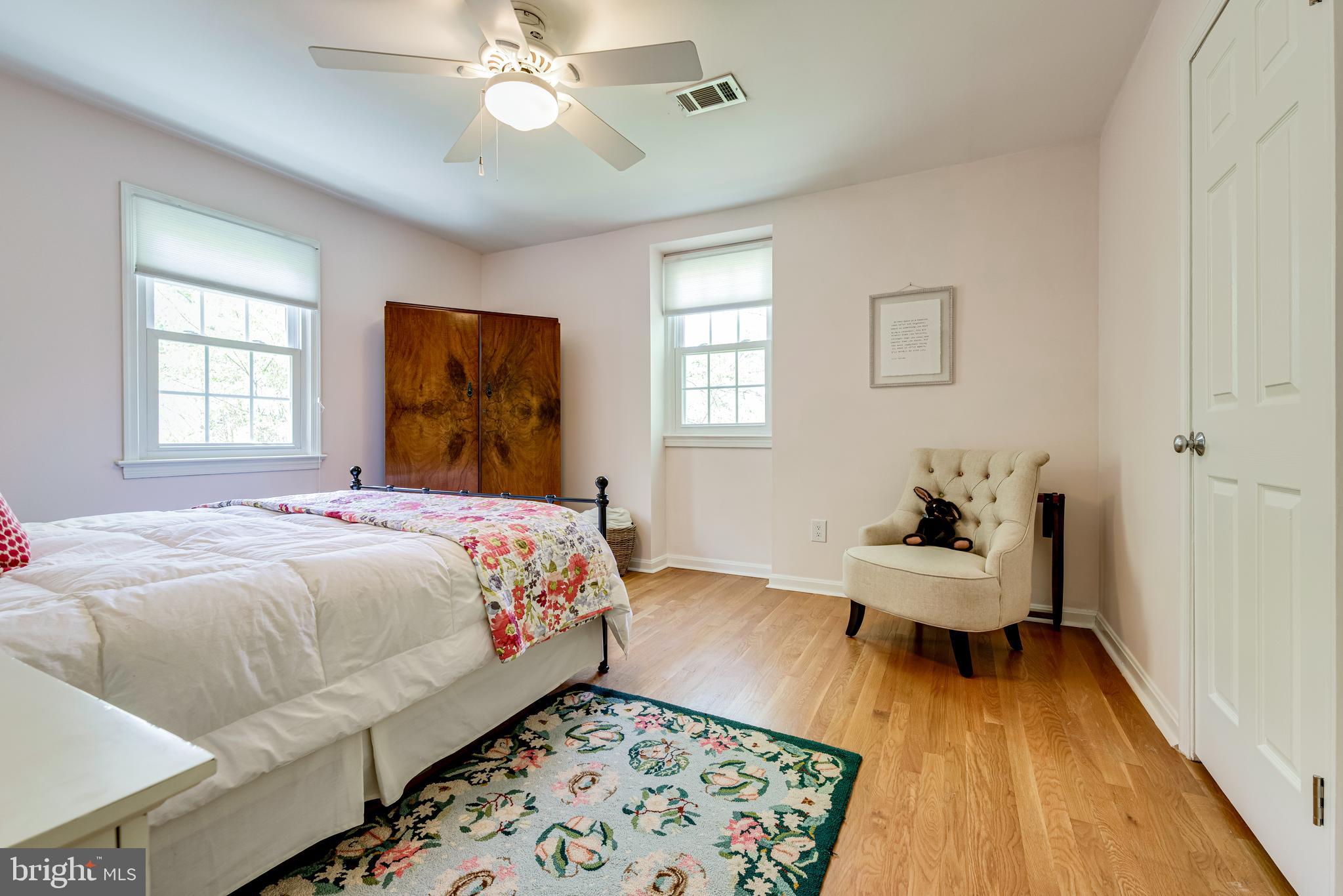 FERRY POINT ESTATES - Residential