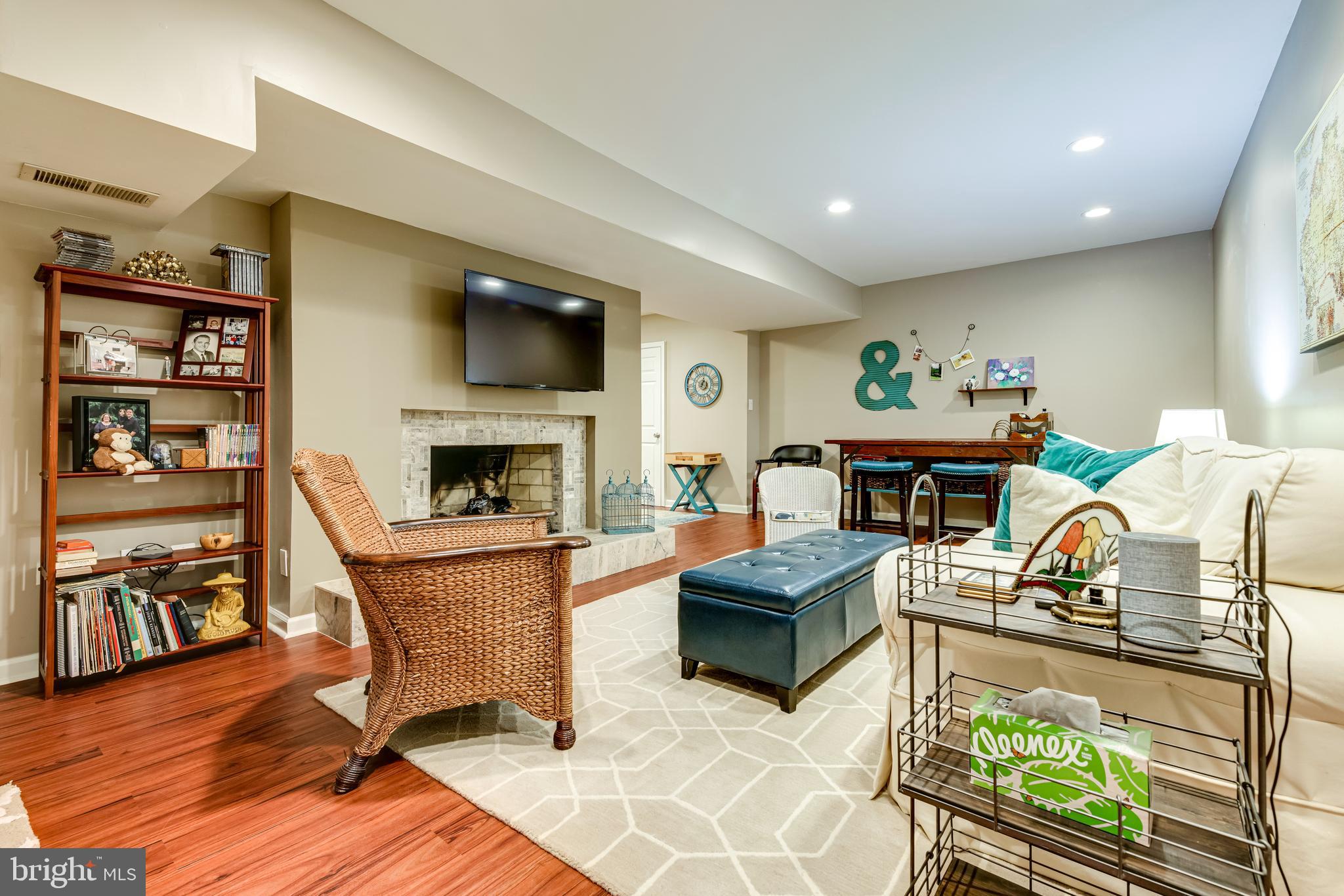 FERRY POINT ESTATES - Residential