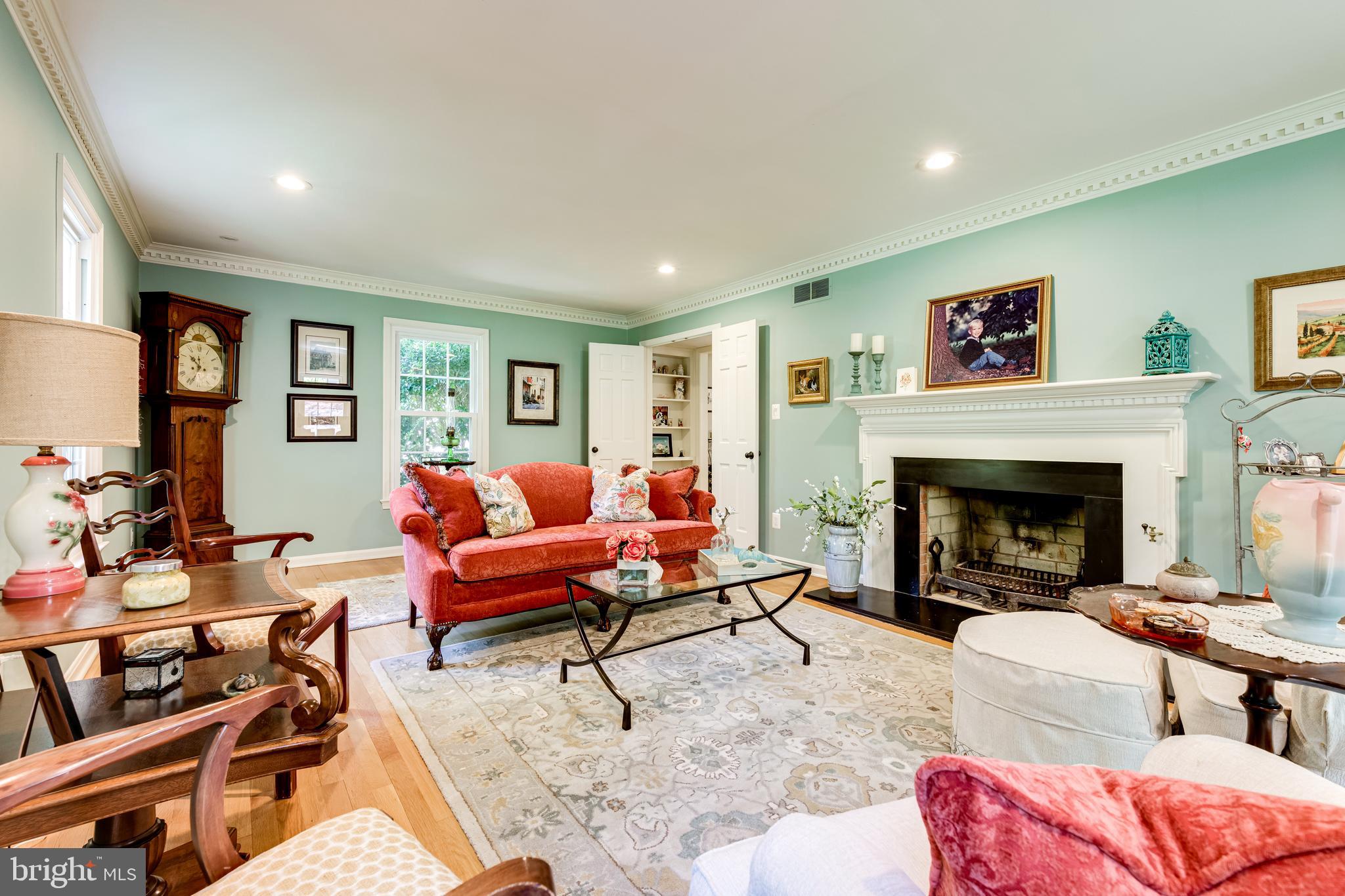 FERRY POINT ESTATES - Residential