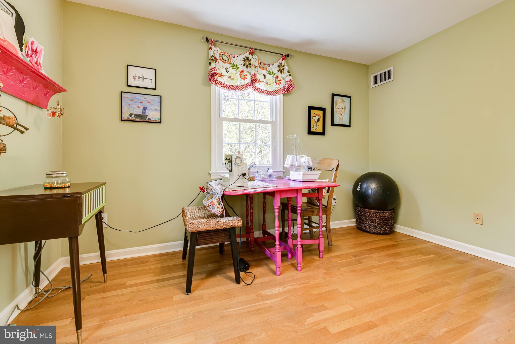 FERRY POINT ESTATES - Residential