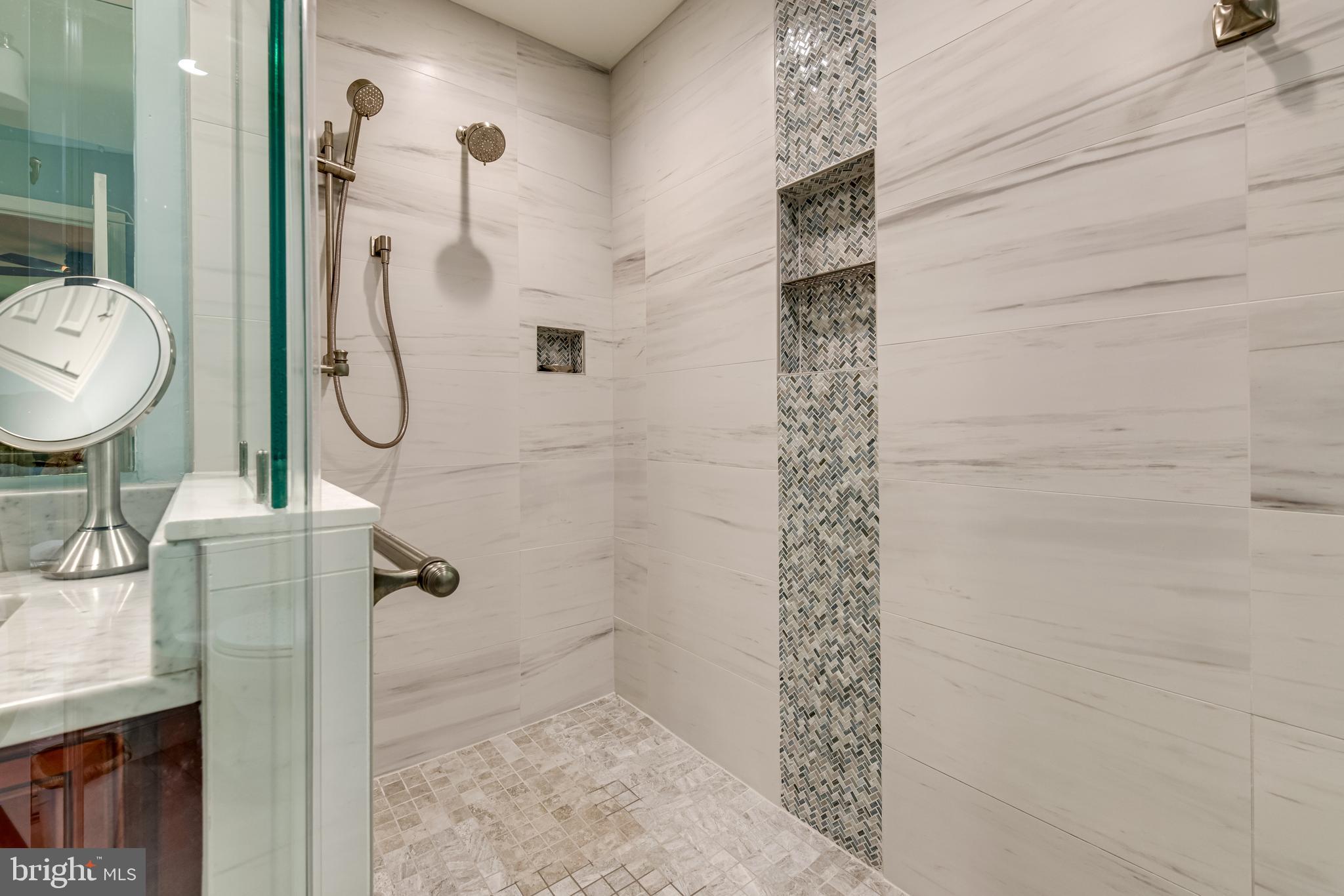 FERRY POINT ESTATES - Residential