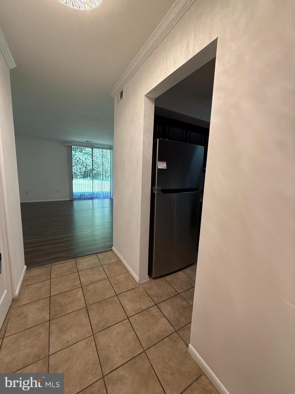 PINES CONDO 01 - Residential