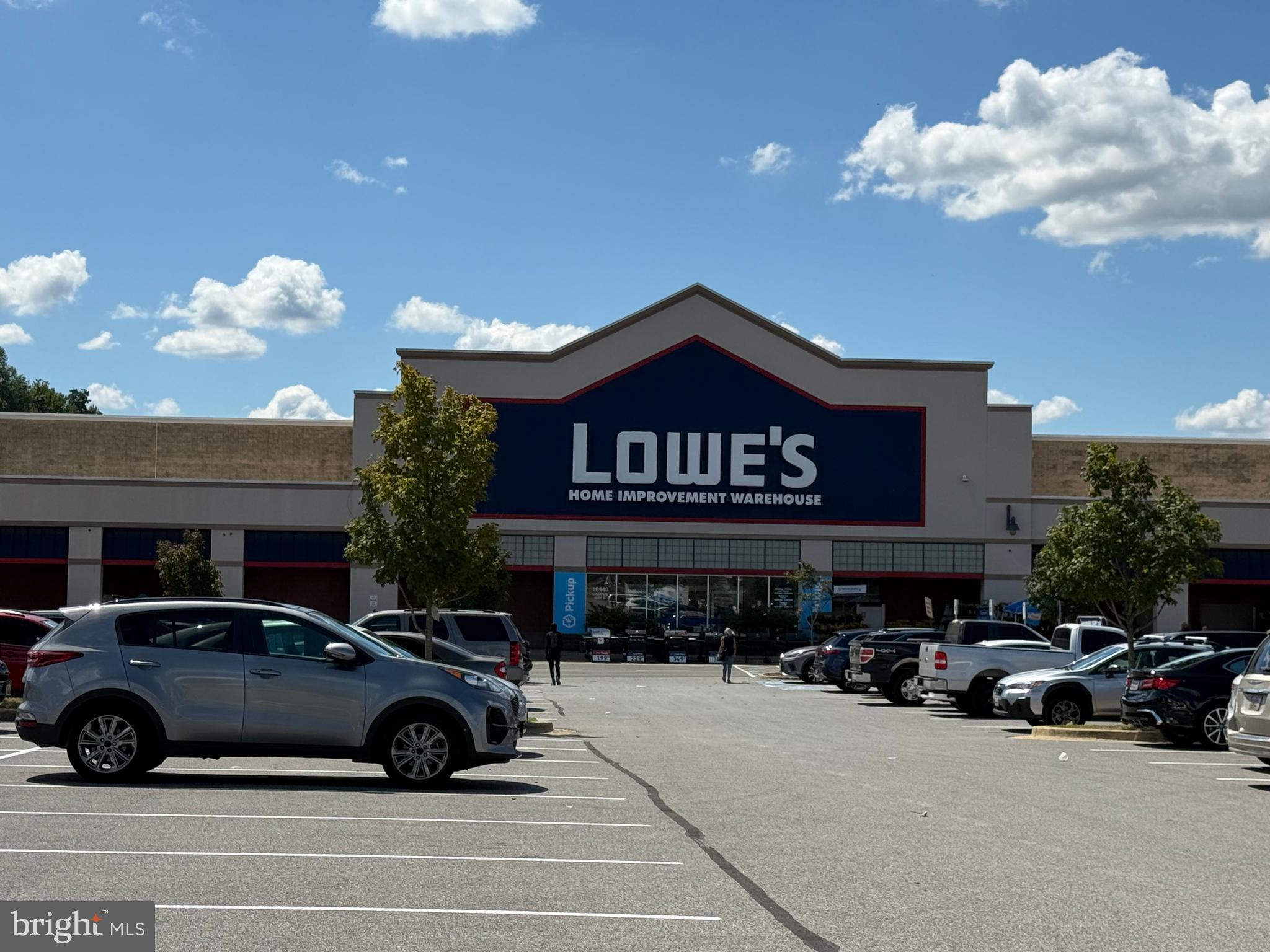 PINES CONDO 01 - Residential