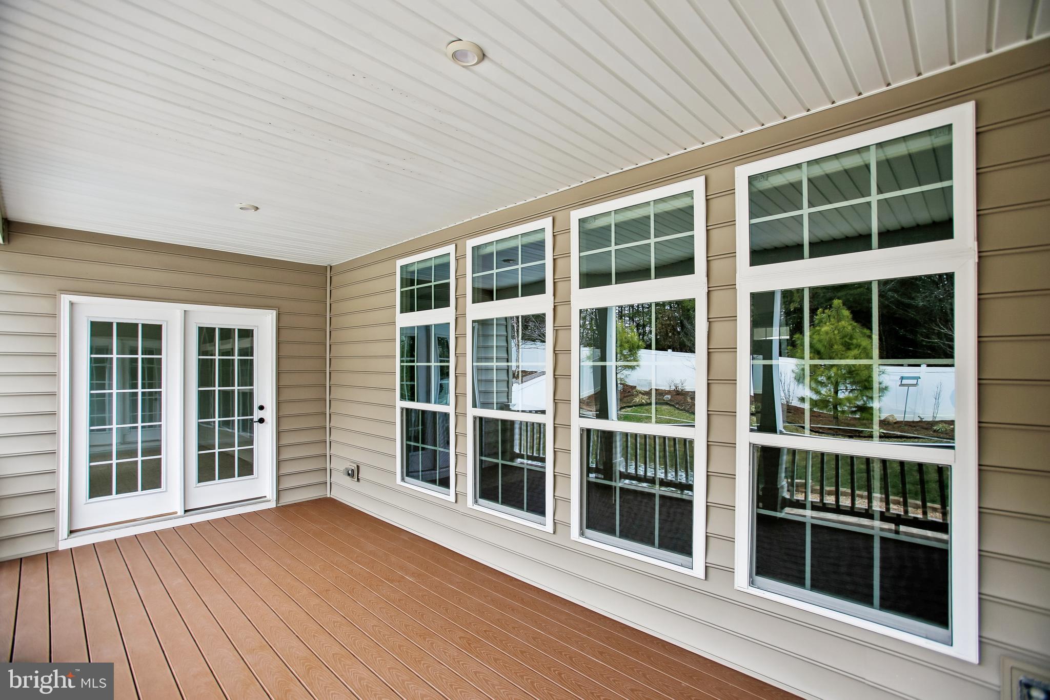 HOADLY MANOR ESTATES - Residential