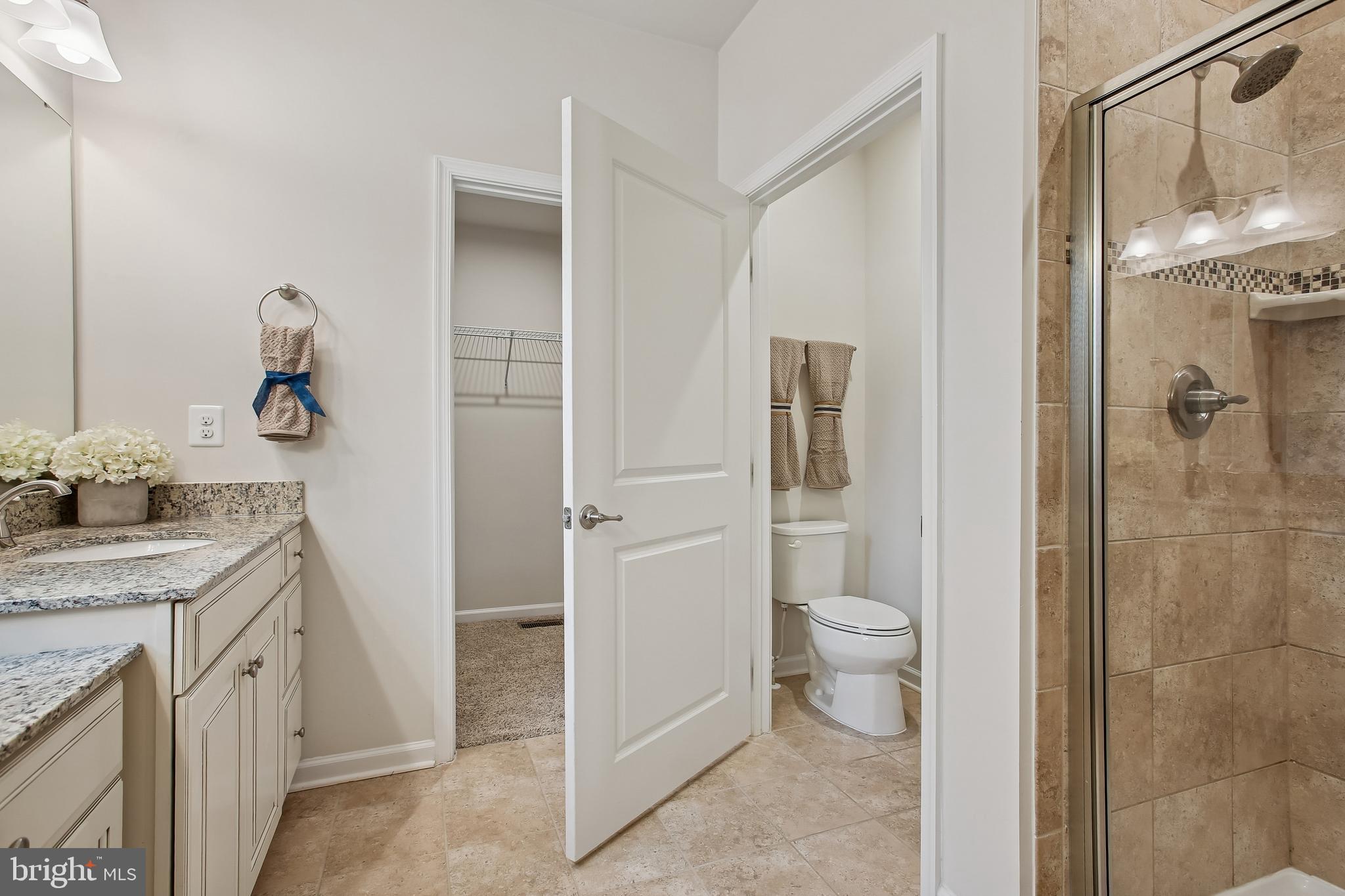 HOADLY MANOR ESTATES - Residential