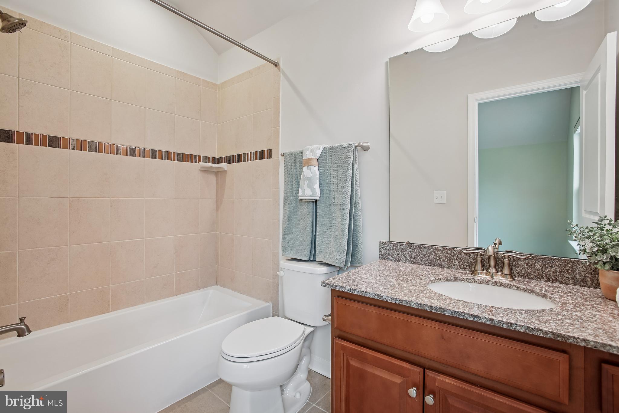 HOADLY MANOR ESTATES - Residential