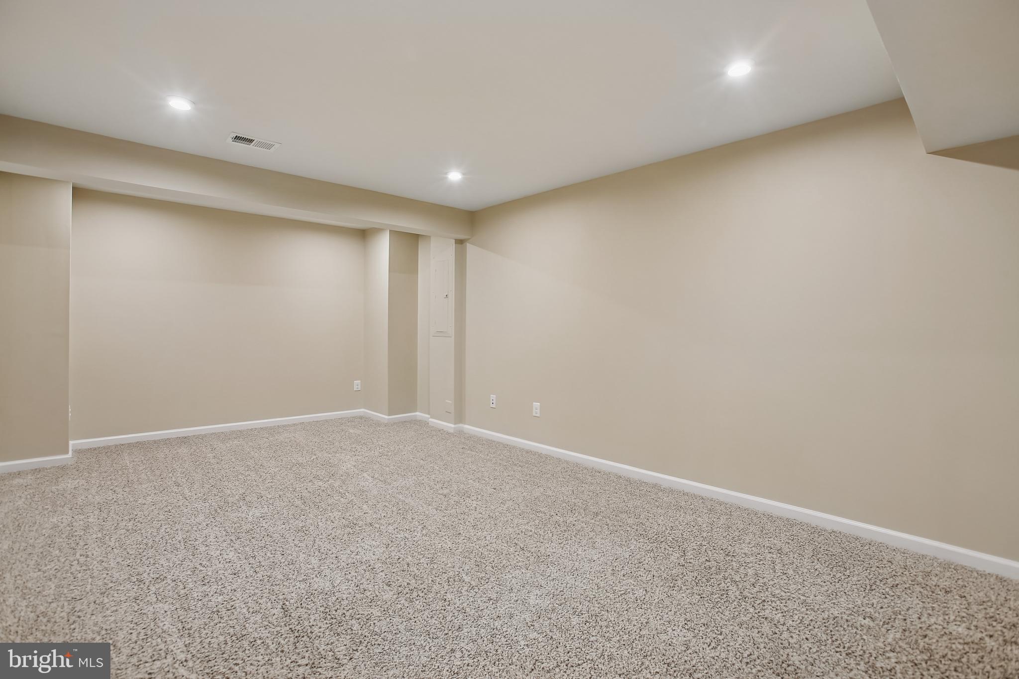 HOADLY MANOR ESTATES - Residential