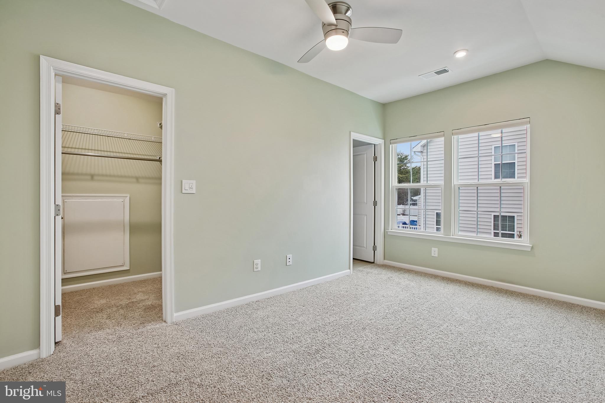 HOADLY MANOR ESTATES - Residential