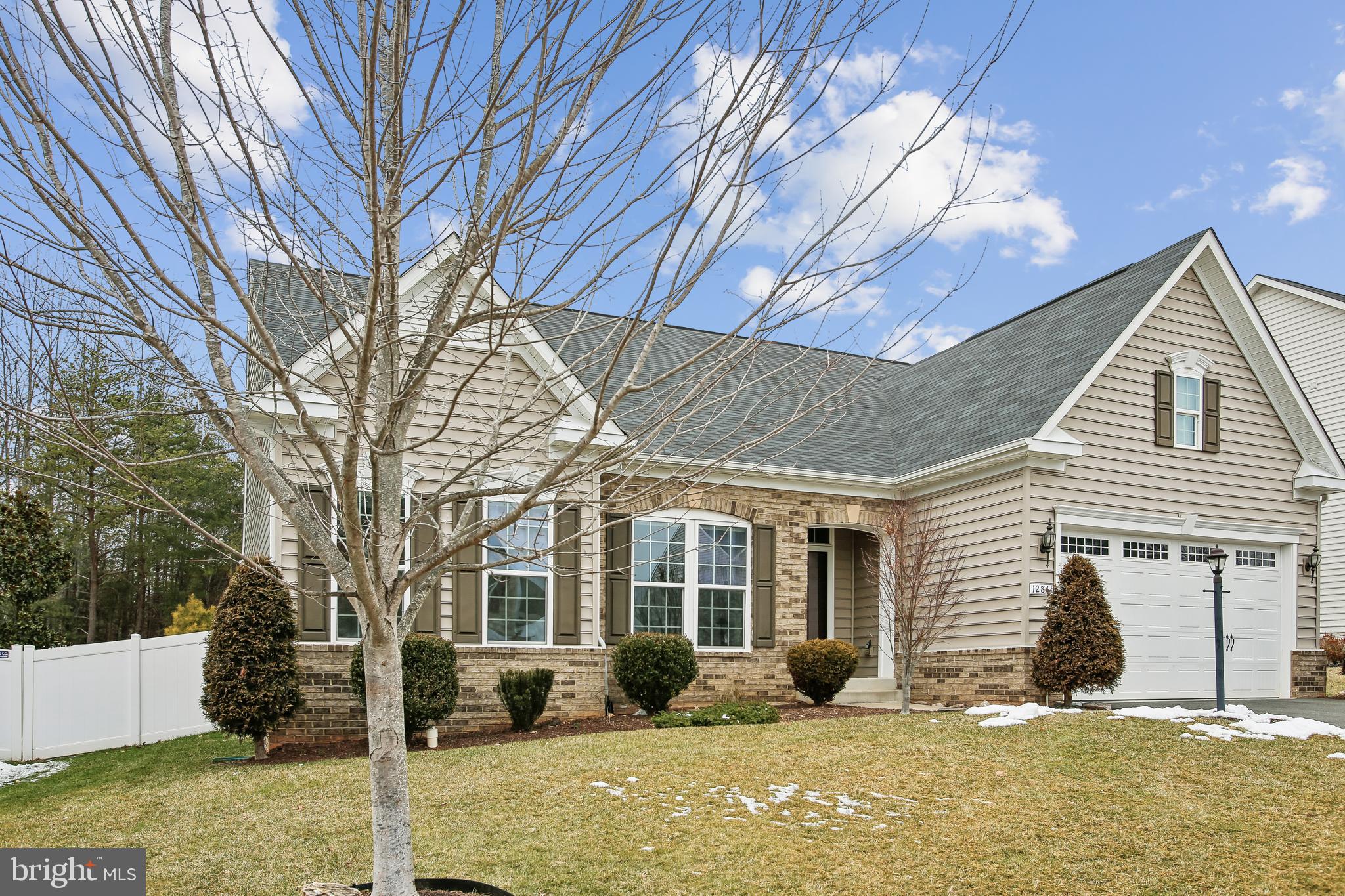 HOADLY MANOR ESTATES - Residential